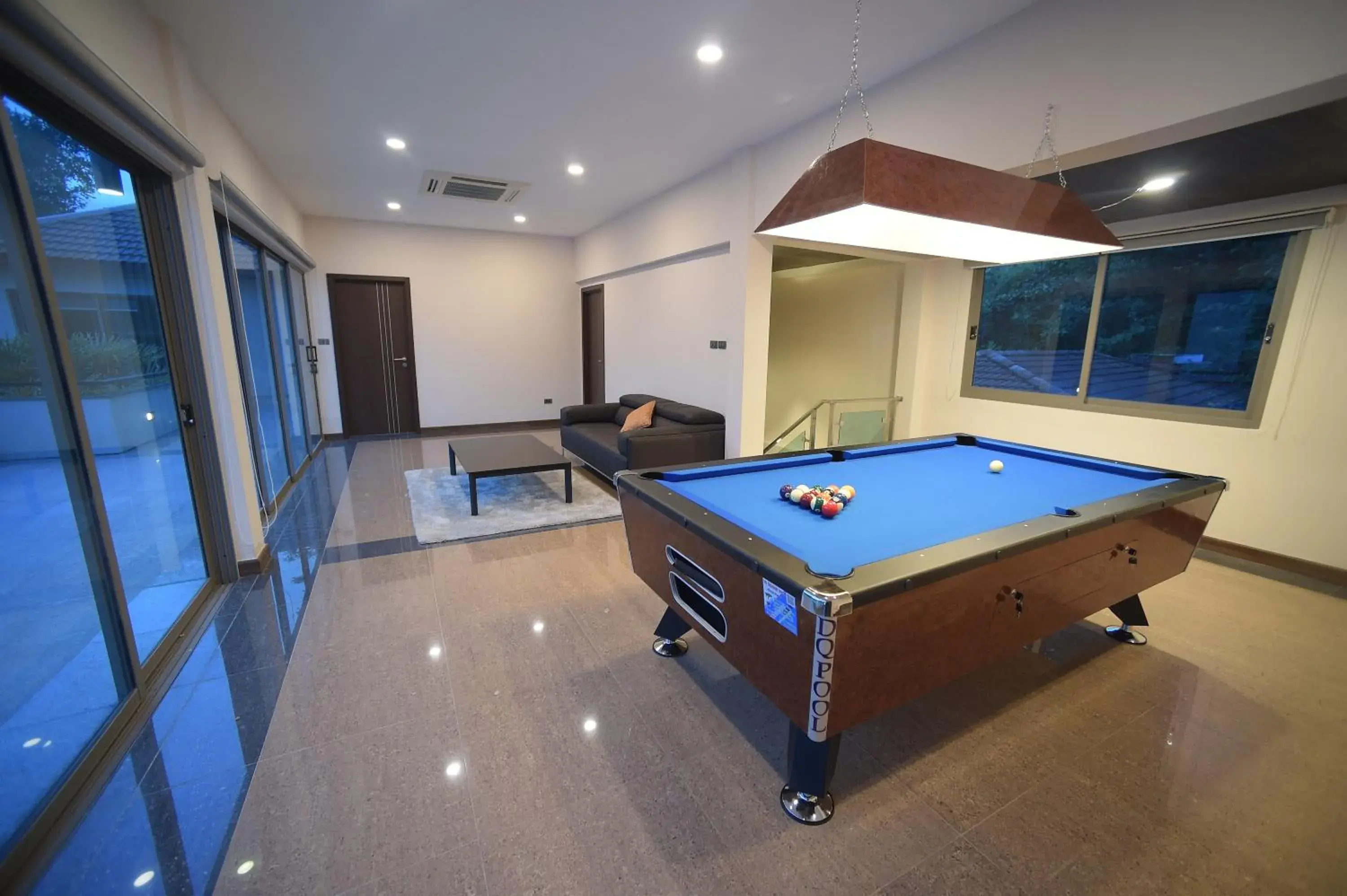 Living room, Billiards in Villa Navin