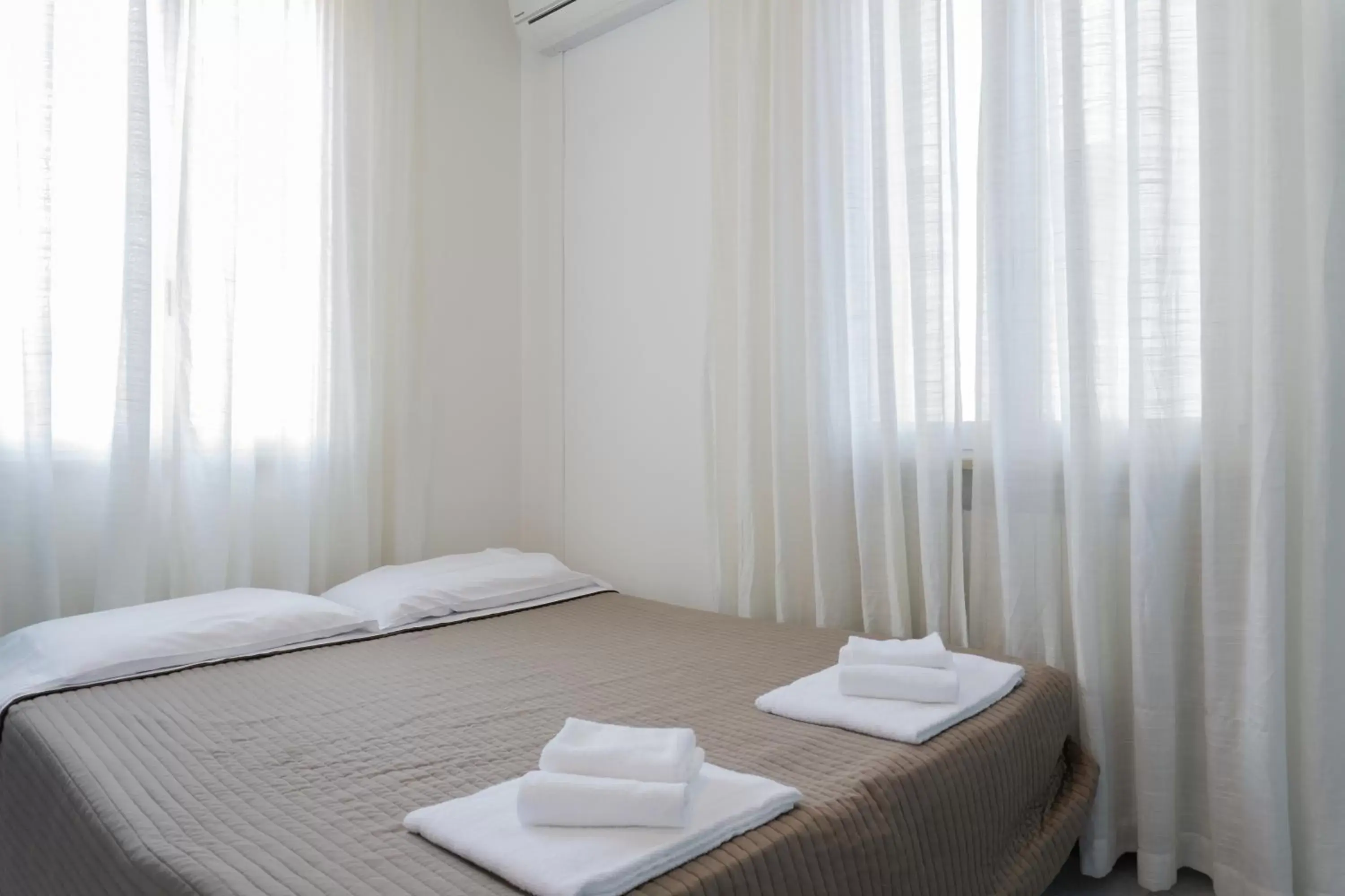 Bedroom, Bed in Esedra Hotel
