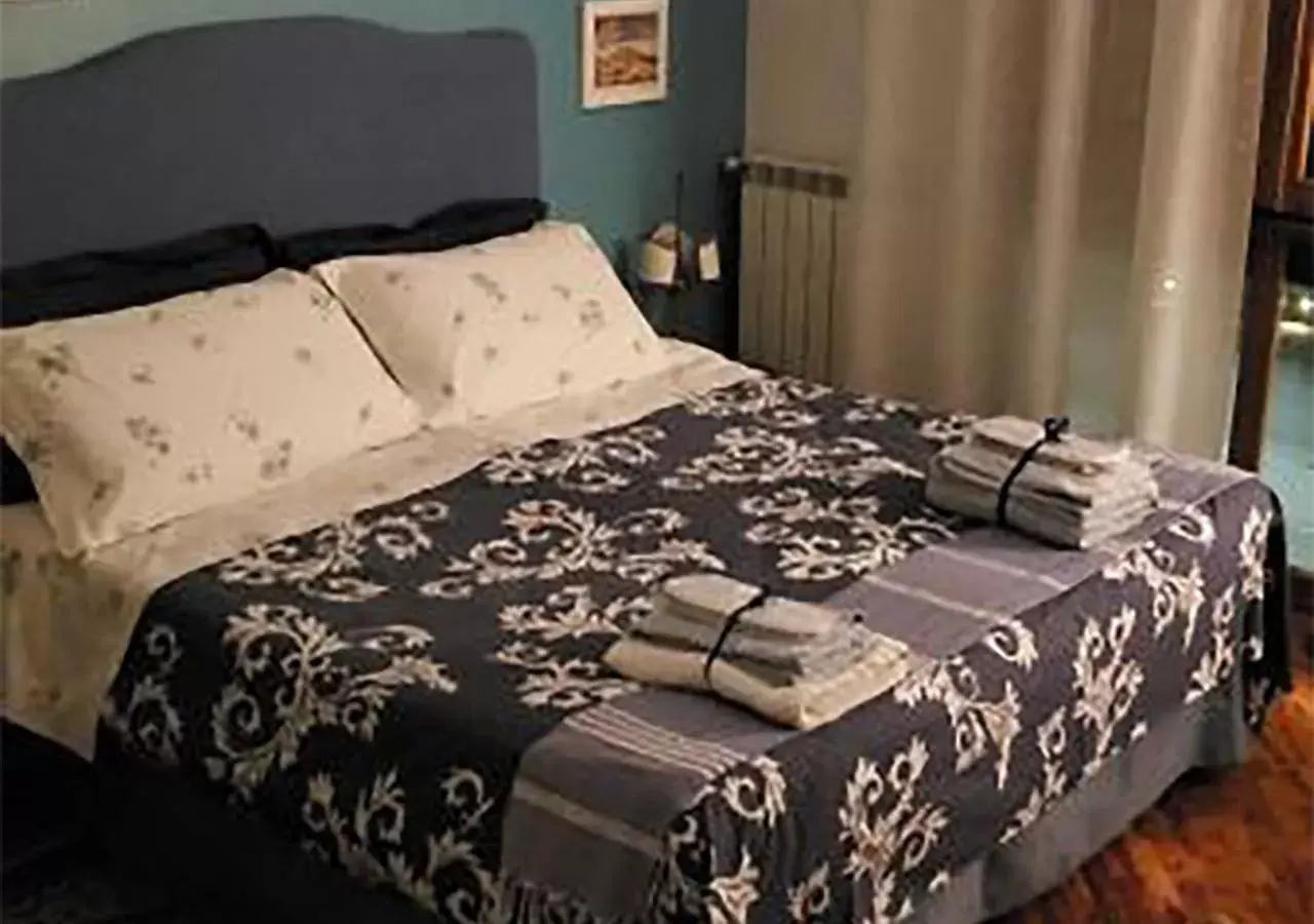 Bedroom, Bed in Baronessa B&B Florence
