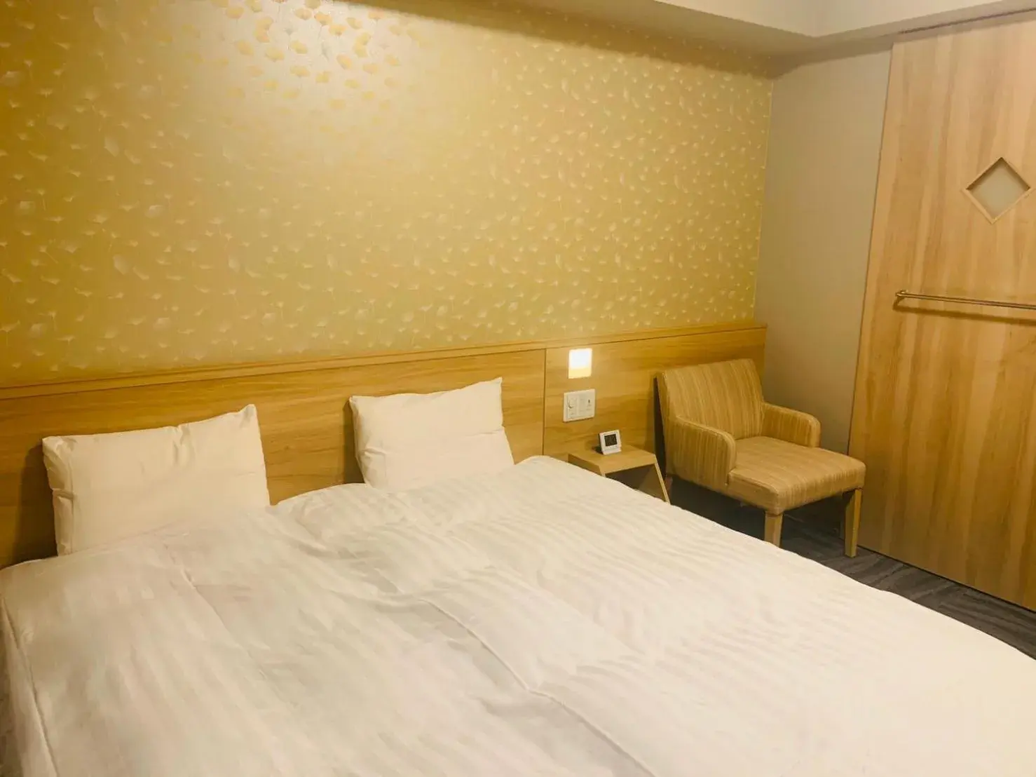 Photo of the whole room, Bed in Dormy Inn Premium Namba ANNEX Natural Hot Spring