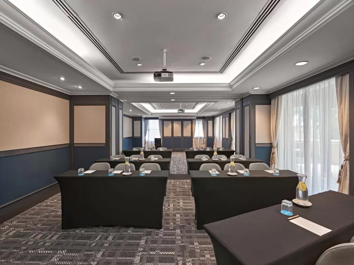 Meeting/conference room in Vibe Hotel Singapore Orchard