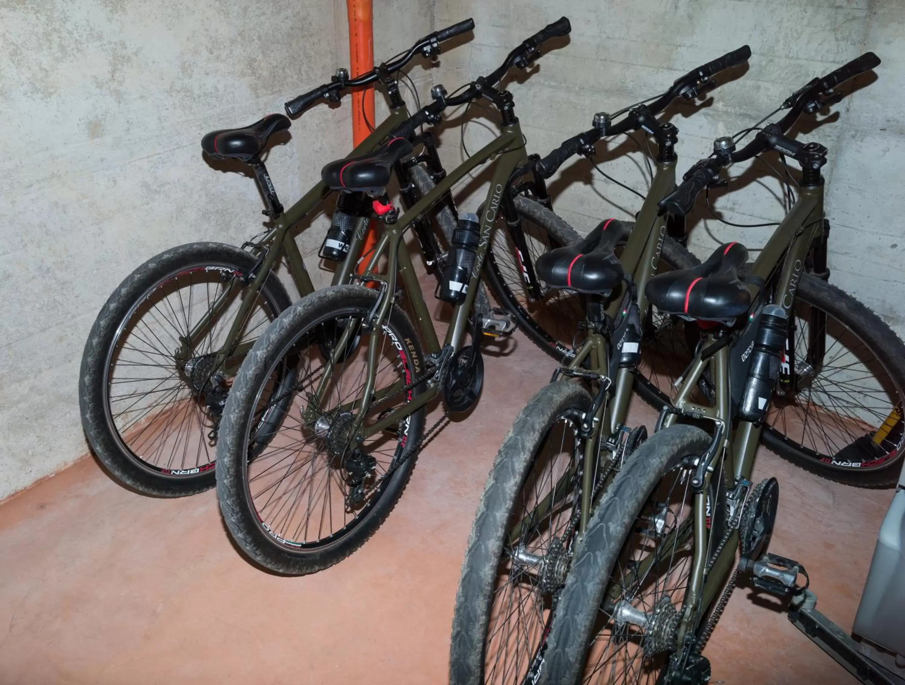 Cycling, Biking in Residence Corte San Carlo