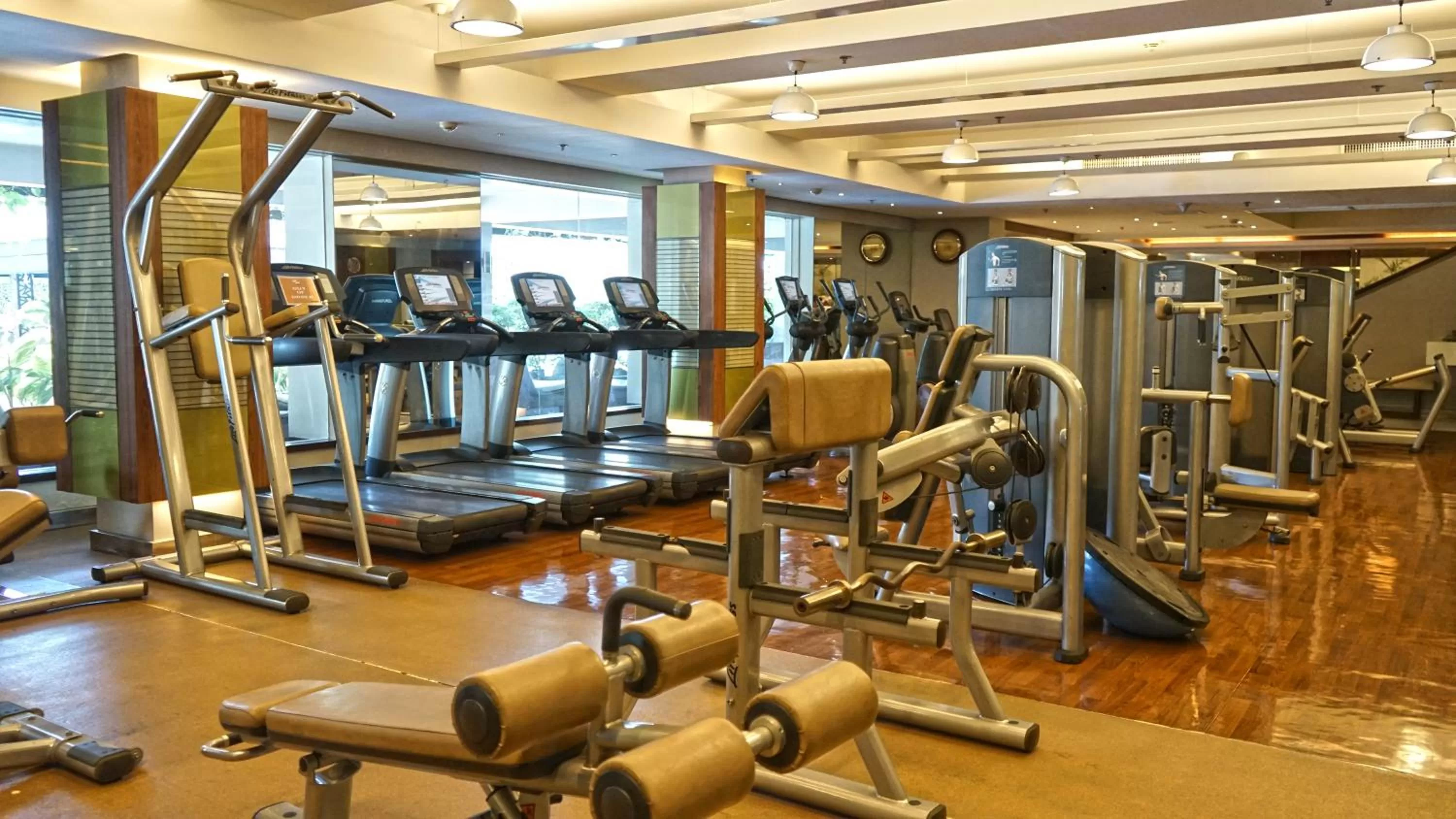 Fitness centre/facilities in The Manila Hotel