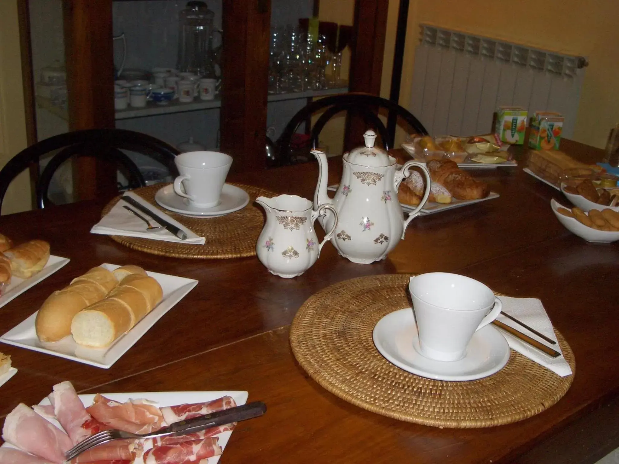 Continental breakfast, Restaurant/Places to Eat in B&B Luce Riflessa