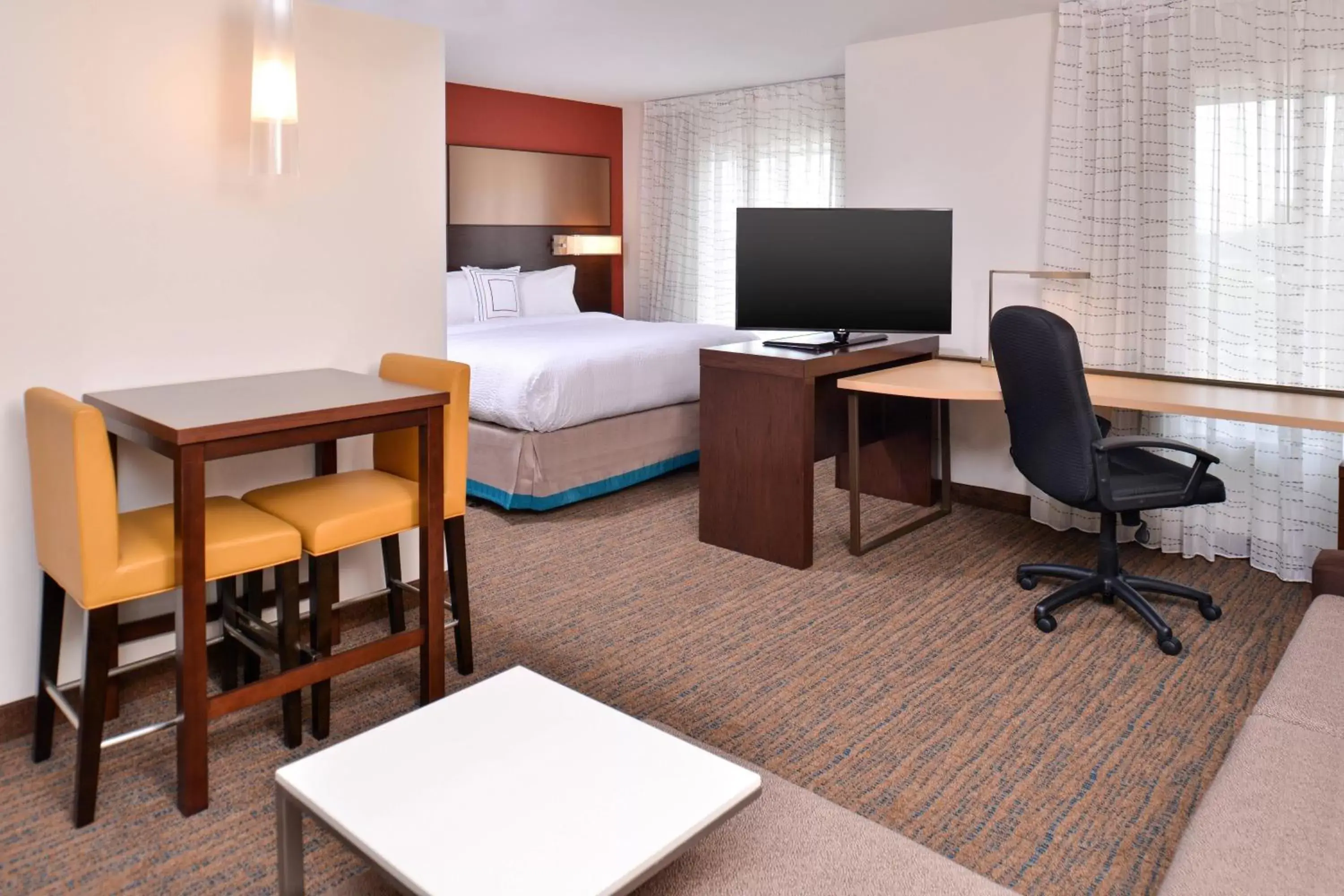 Photo of the whole room in Residence Inn by Marriott Cedar Rapids South