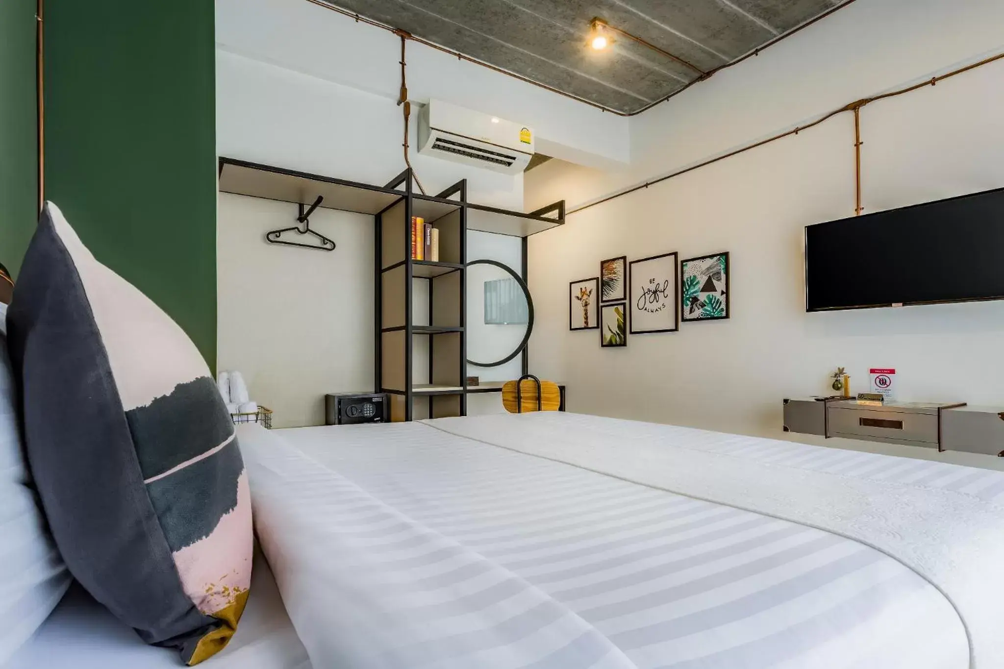 Bed in THE WOOD Bed in THE WOOD