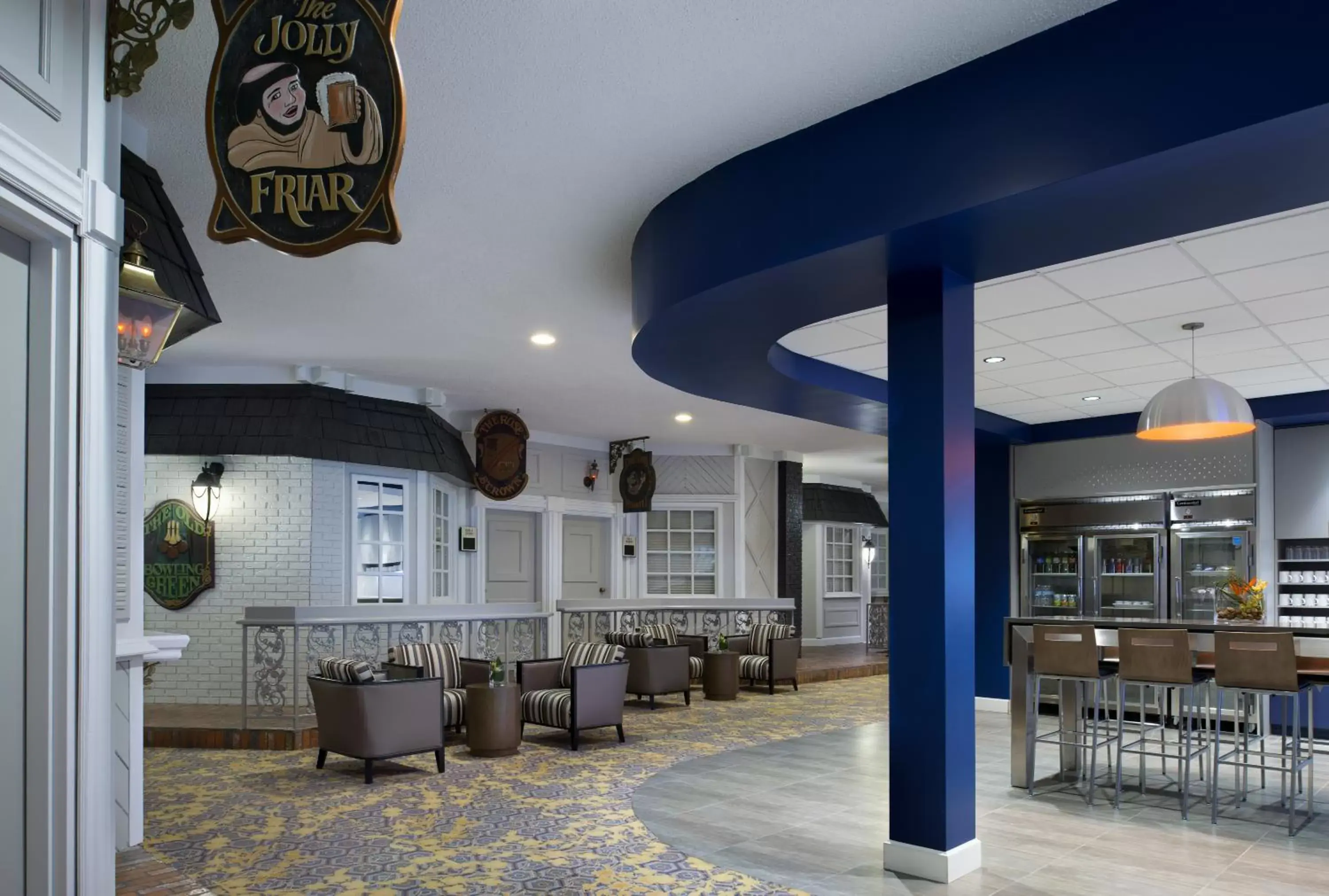 Lounge or bar in Saskatoon Inn & Conference Centre Lounge or bar in Saskatoon Inn & Conference Centre