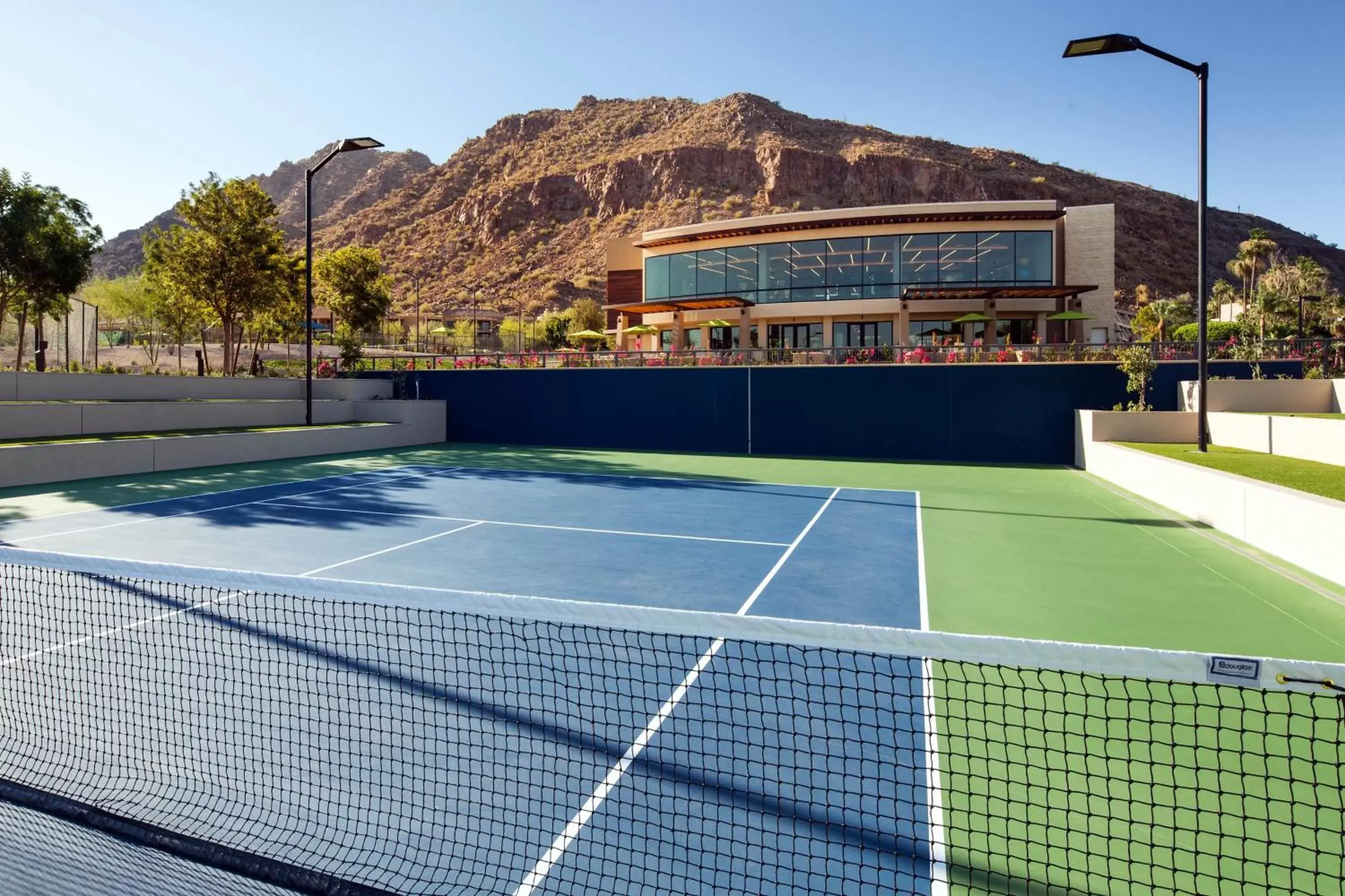 Area and facilities, Tennis/Squash in The Phoenician, a Luxury Collection Resort, Scottsdale