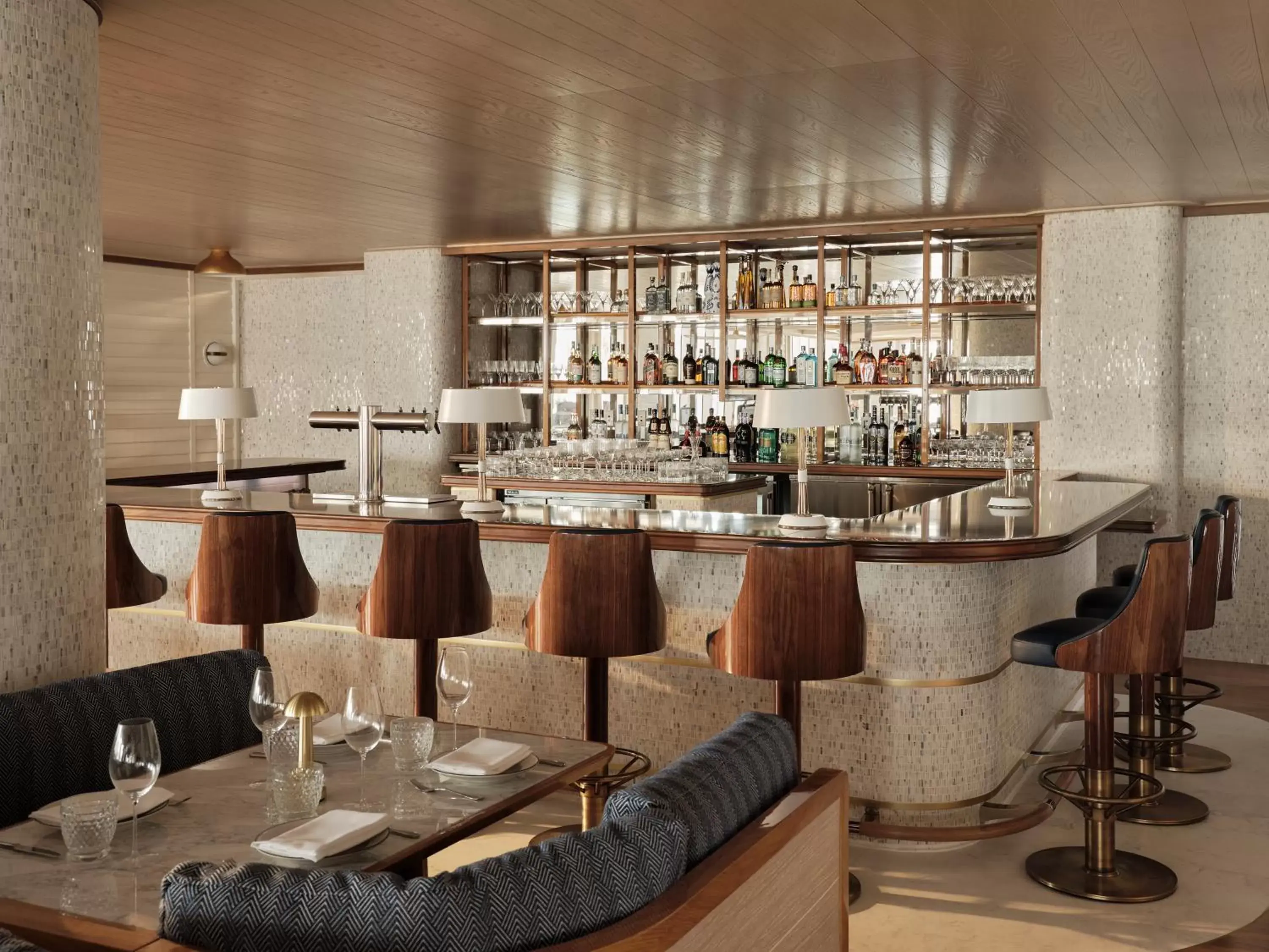 Lounge or bar, Lounge/Bar in Four Seasons Hotel and Residences Fort Lauderdale