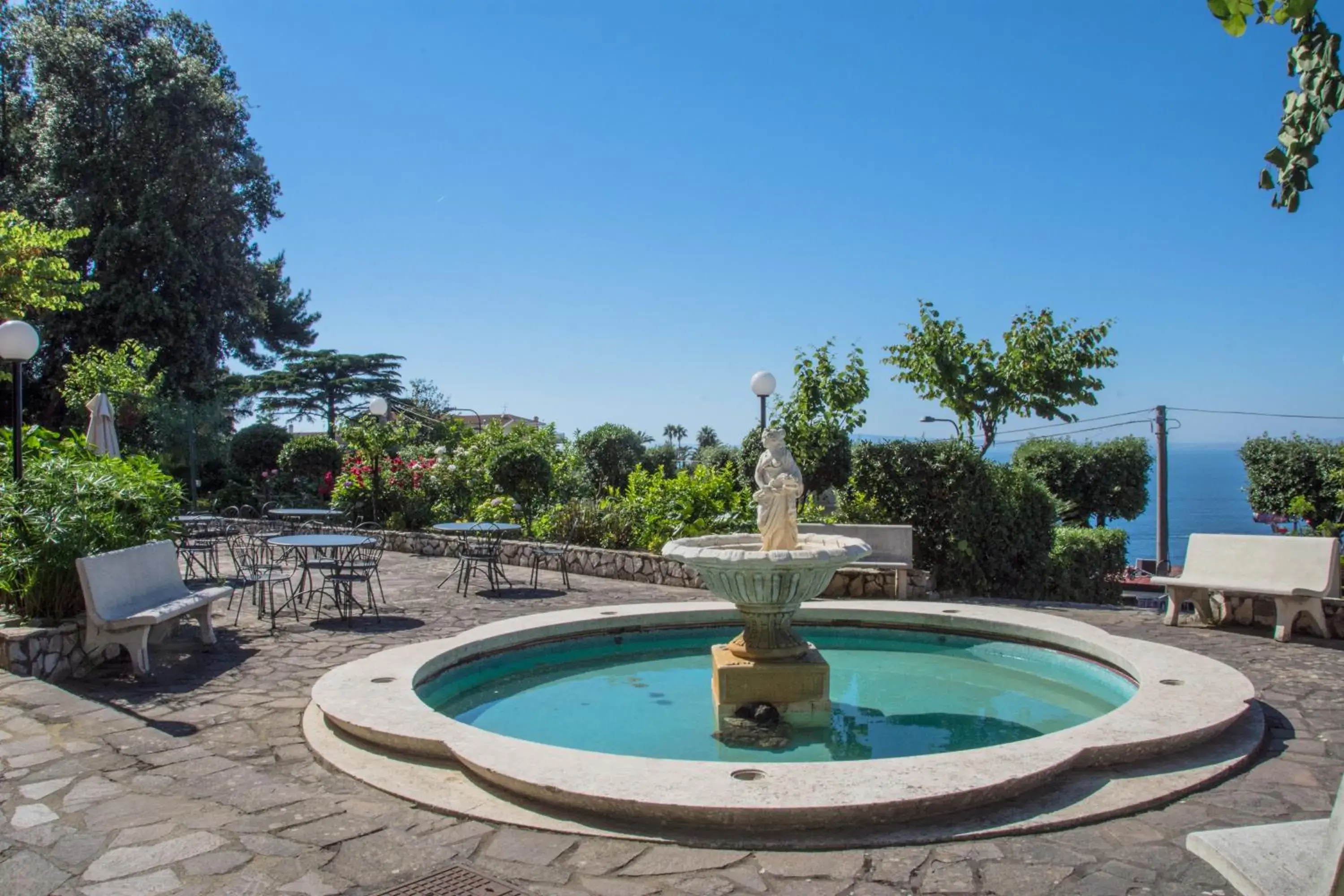 Sea view, Swimming Pool in Grand Hotel Moon Valley