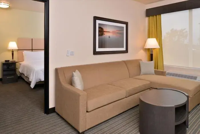 Seating Area in Candlewood Suites - Austin Airport, an IHG Hotel