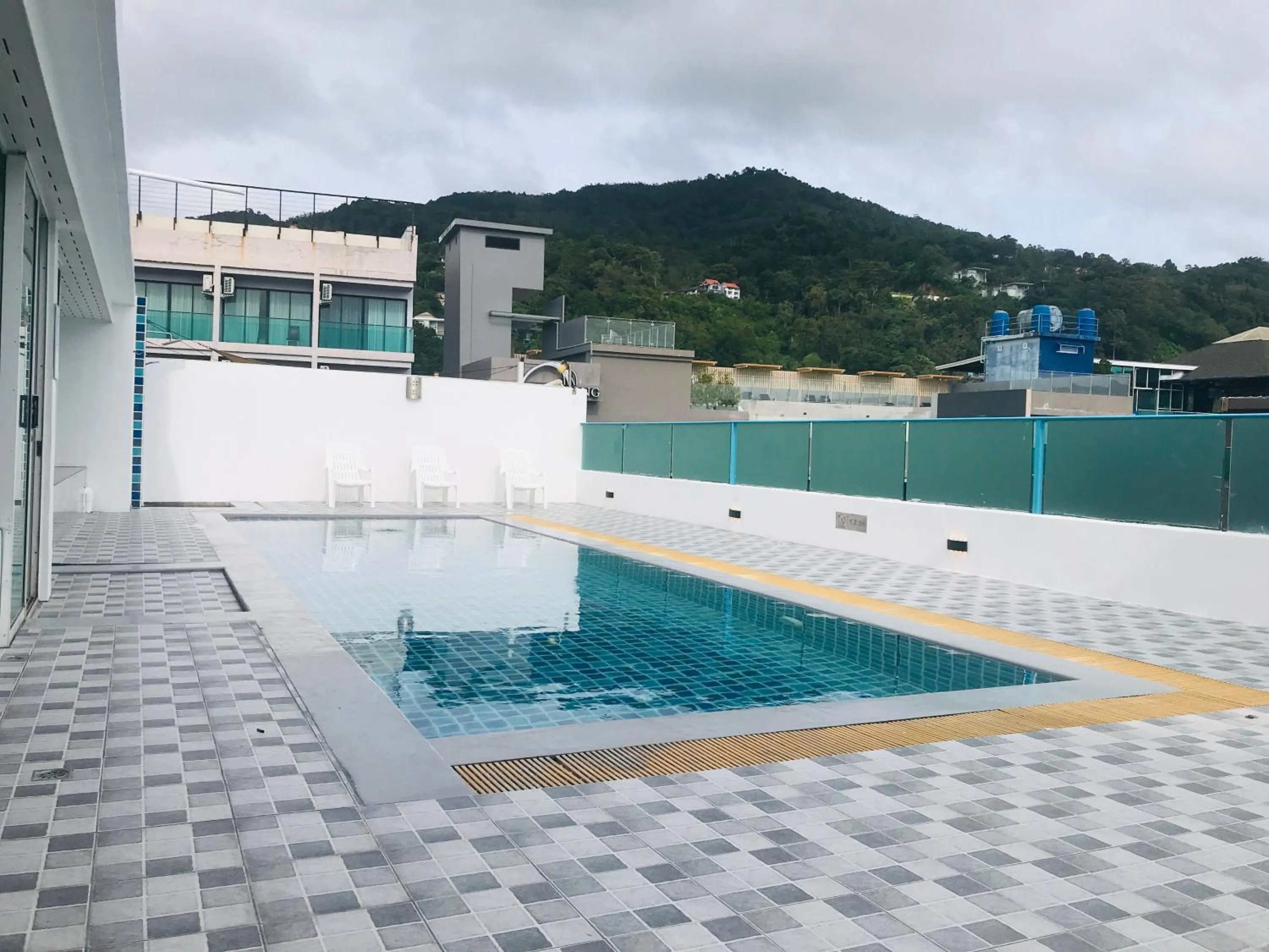 Swimming pool in iCheck inn Central Patong