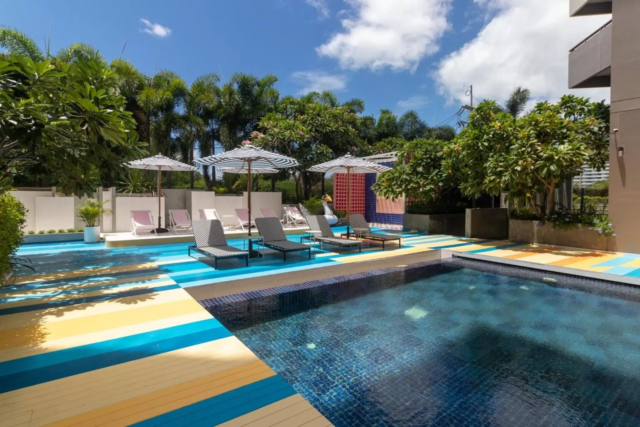 Swimming Pool in Sala at Hua Hin Serviced Apartment & Hotel