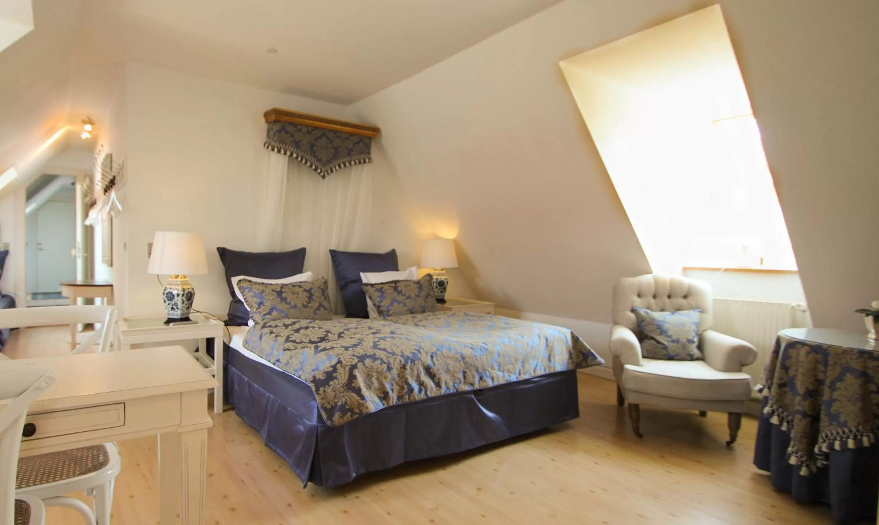 Bed in Sophiendal Manor