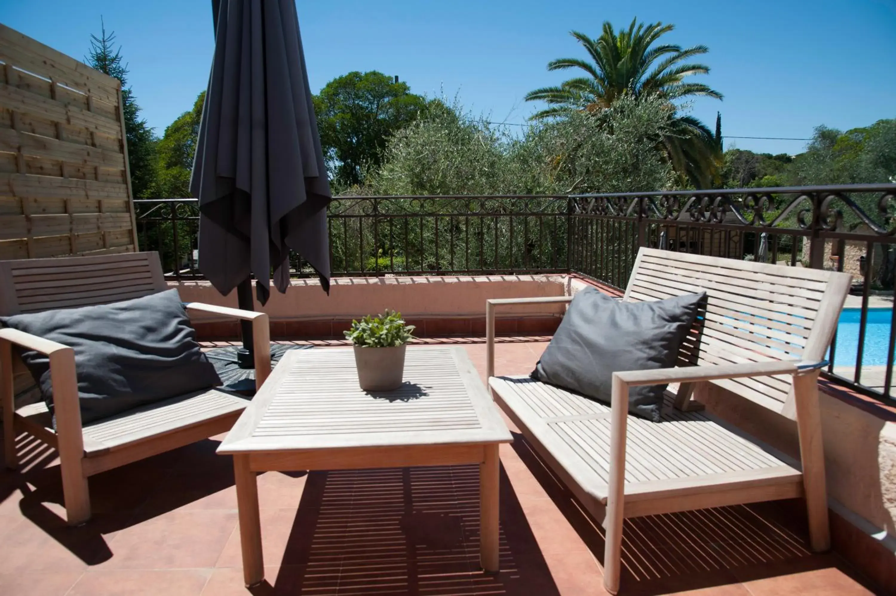 Balcony/Terrace in La Lune De Mougins - Hotel & Spa