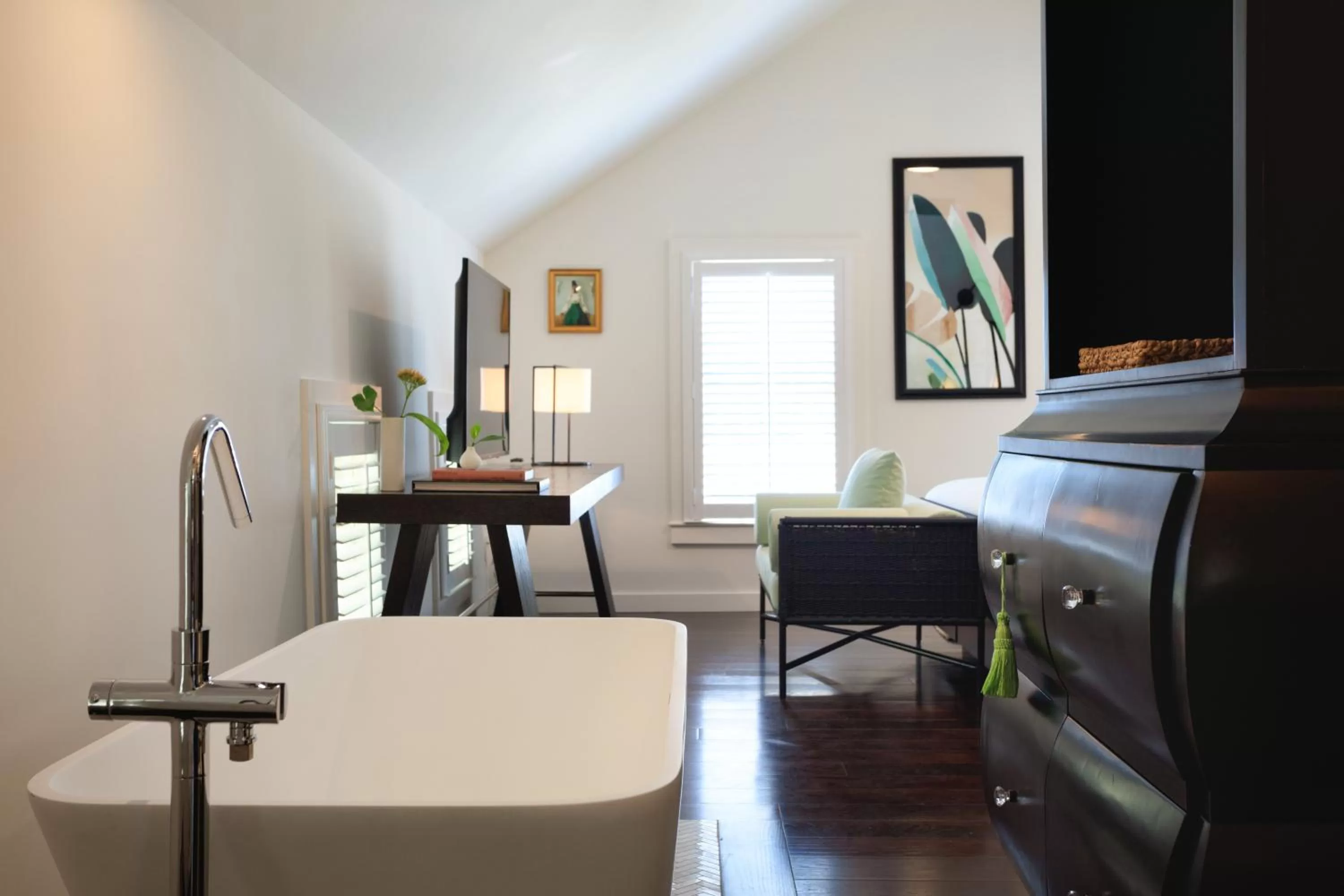 Photo of the whole room in Winslow's Bungalows - Key West Historic Inns