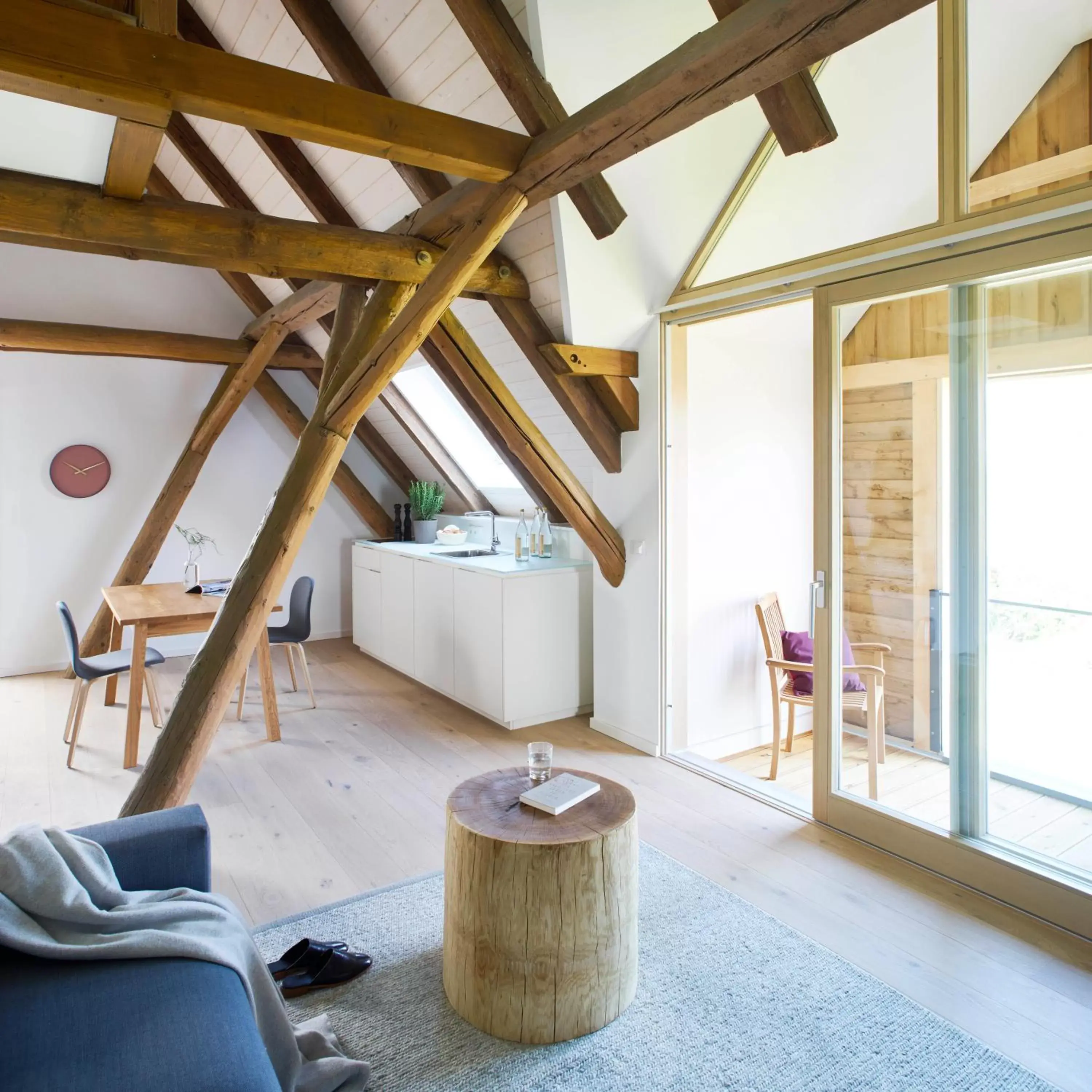 Deluxe King Studio in meinwolfsburg hotel auf dem rittergut vormals Yard Boarding Hotel Deluxe King Studio in meinwolfsburg hotel auf dem rittergut vormals Yard Boarding Hotel