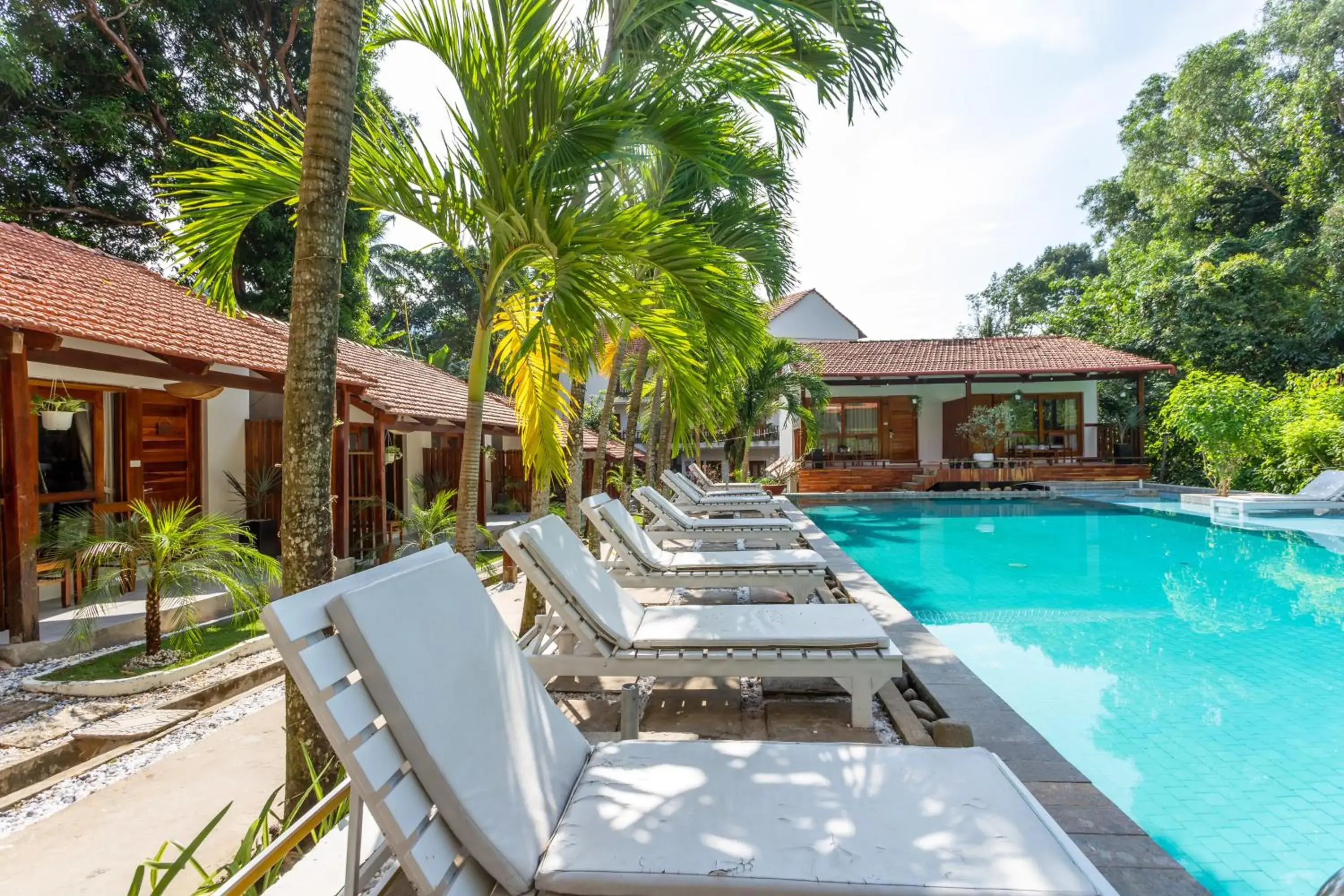 Patio, Swimming Pool in Bauhinia Resort Phu Quoc