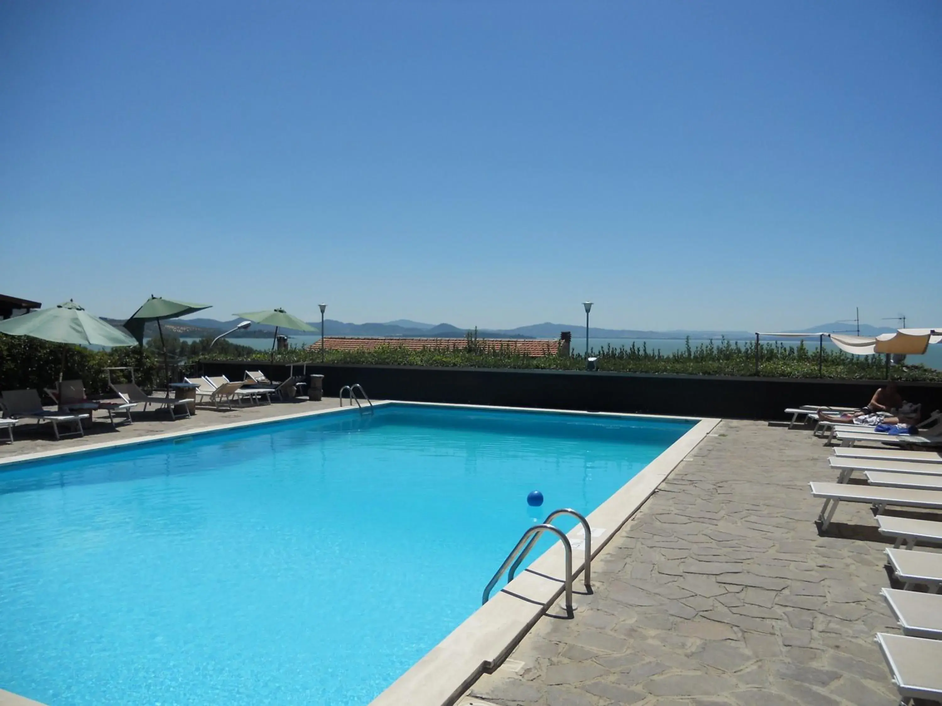 Swimming Pool in Hotel Cavalieri