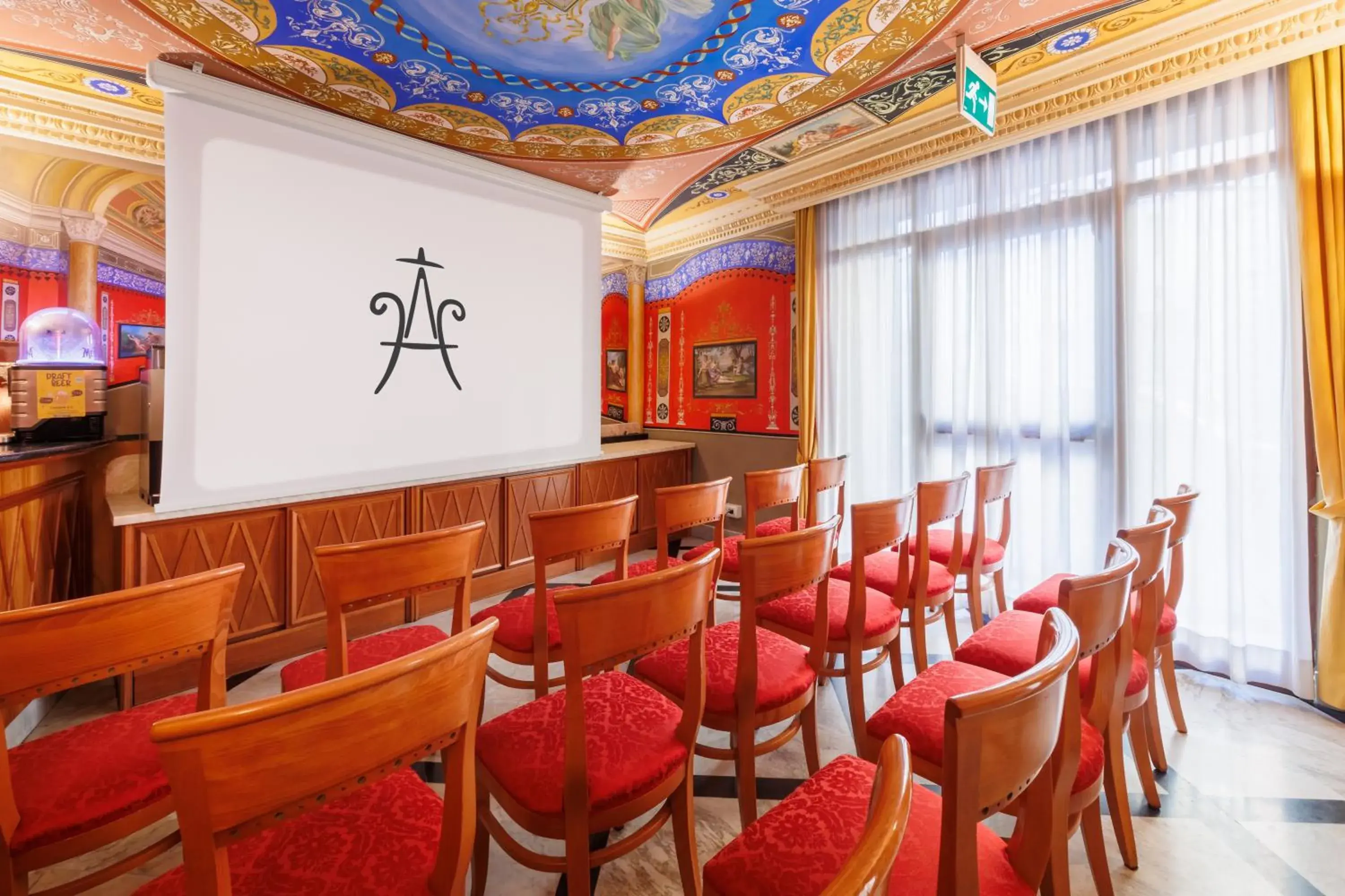 Meeting/conference room in Hotel Amalfi