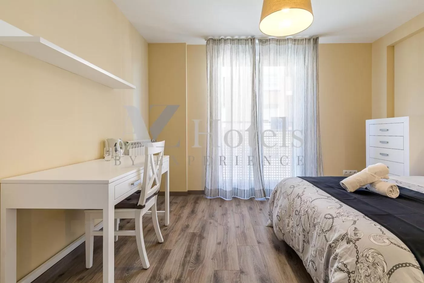 Photo of the whole room, Bed in AYZ Villegas - Auto check-in property