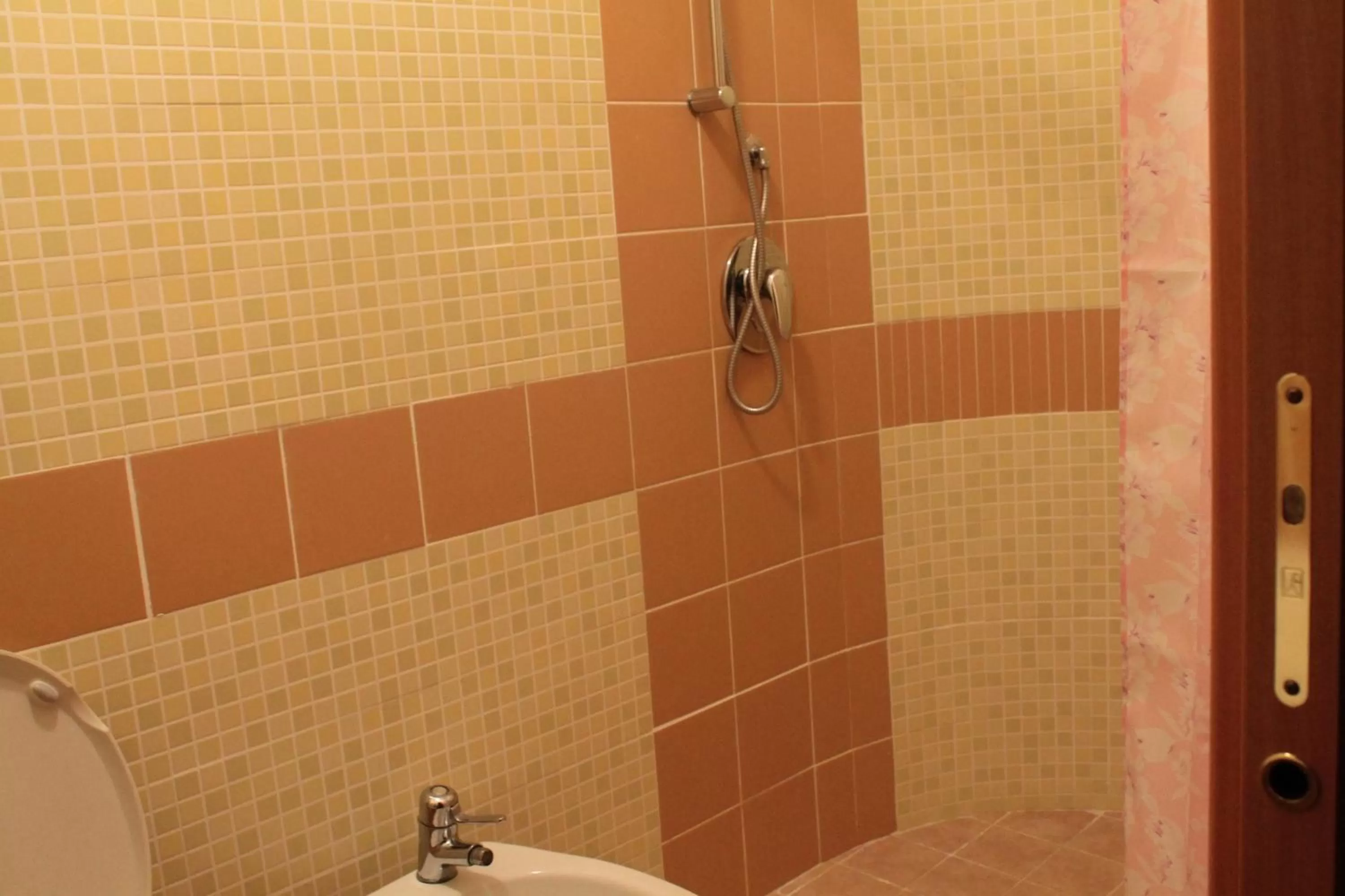 Bathroom in B&B Palazzo Manfredi Vieste, Fronte mare con Parcheggio