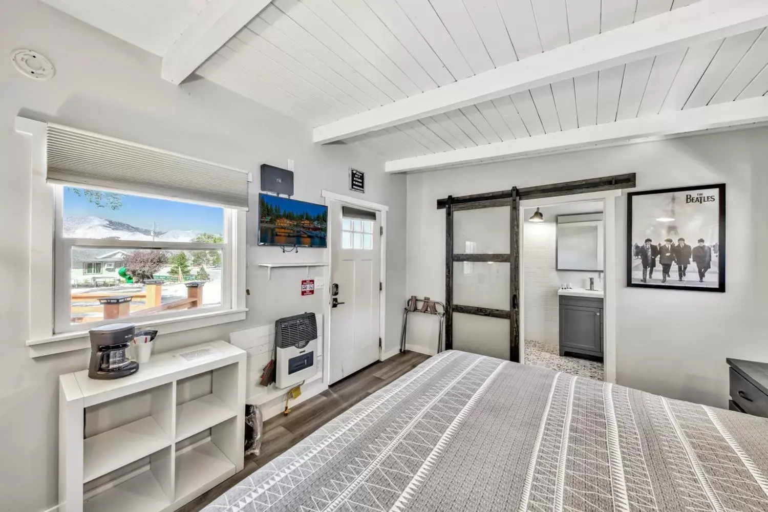 Living room in The Historic West Walker Motel