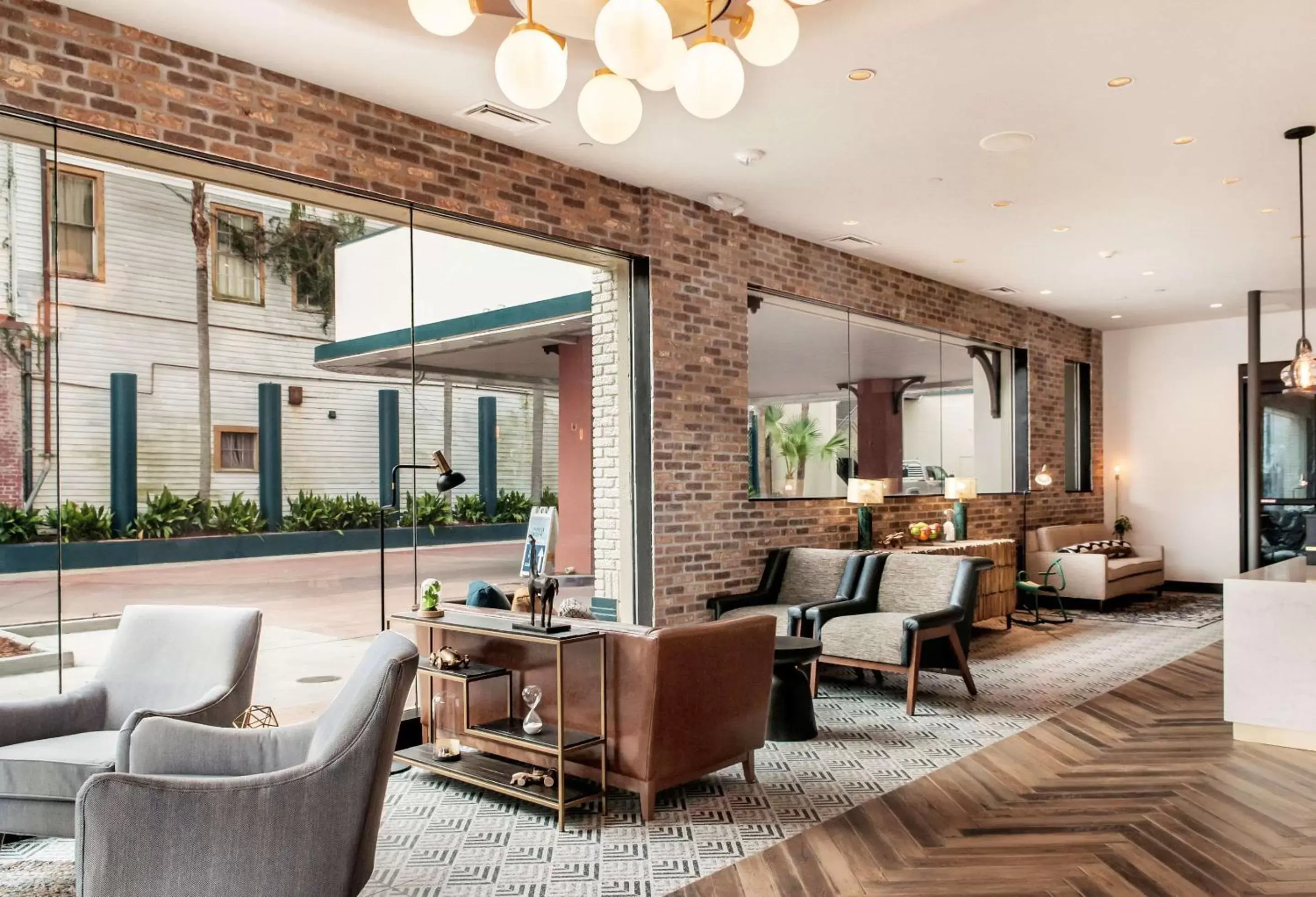 Lobby or reception, Seating Area in St Charles Coach House, Ascend Hotel Collection