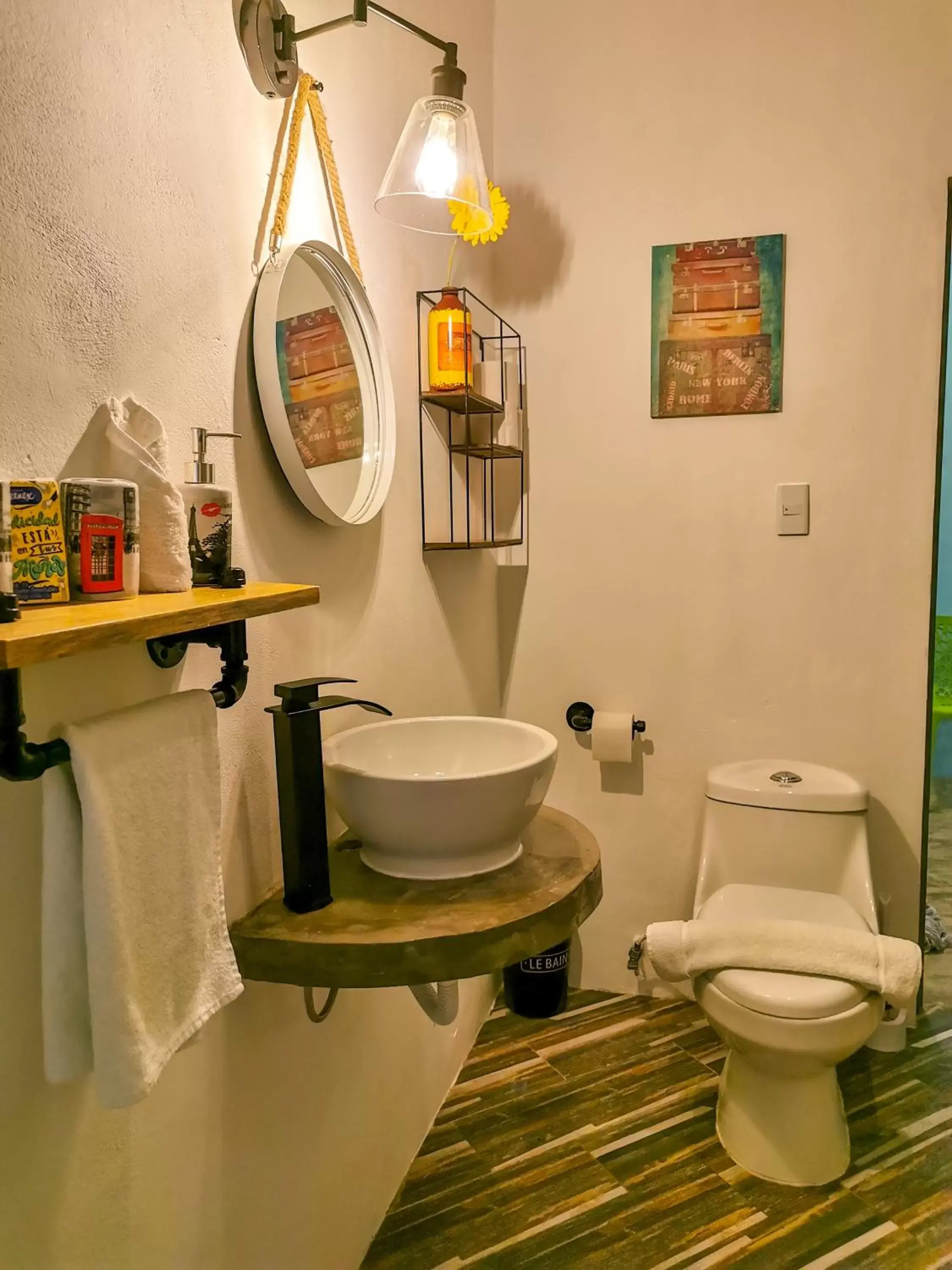Toilet, Bathroom in Les Suites Calle 2 by Galian