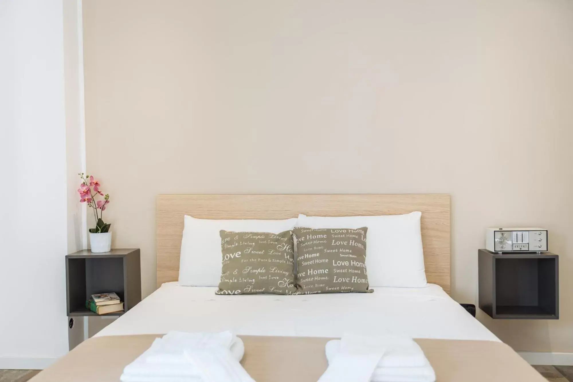 Bed in Politeama Luxury Suites