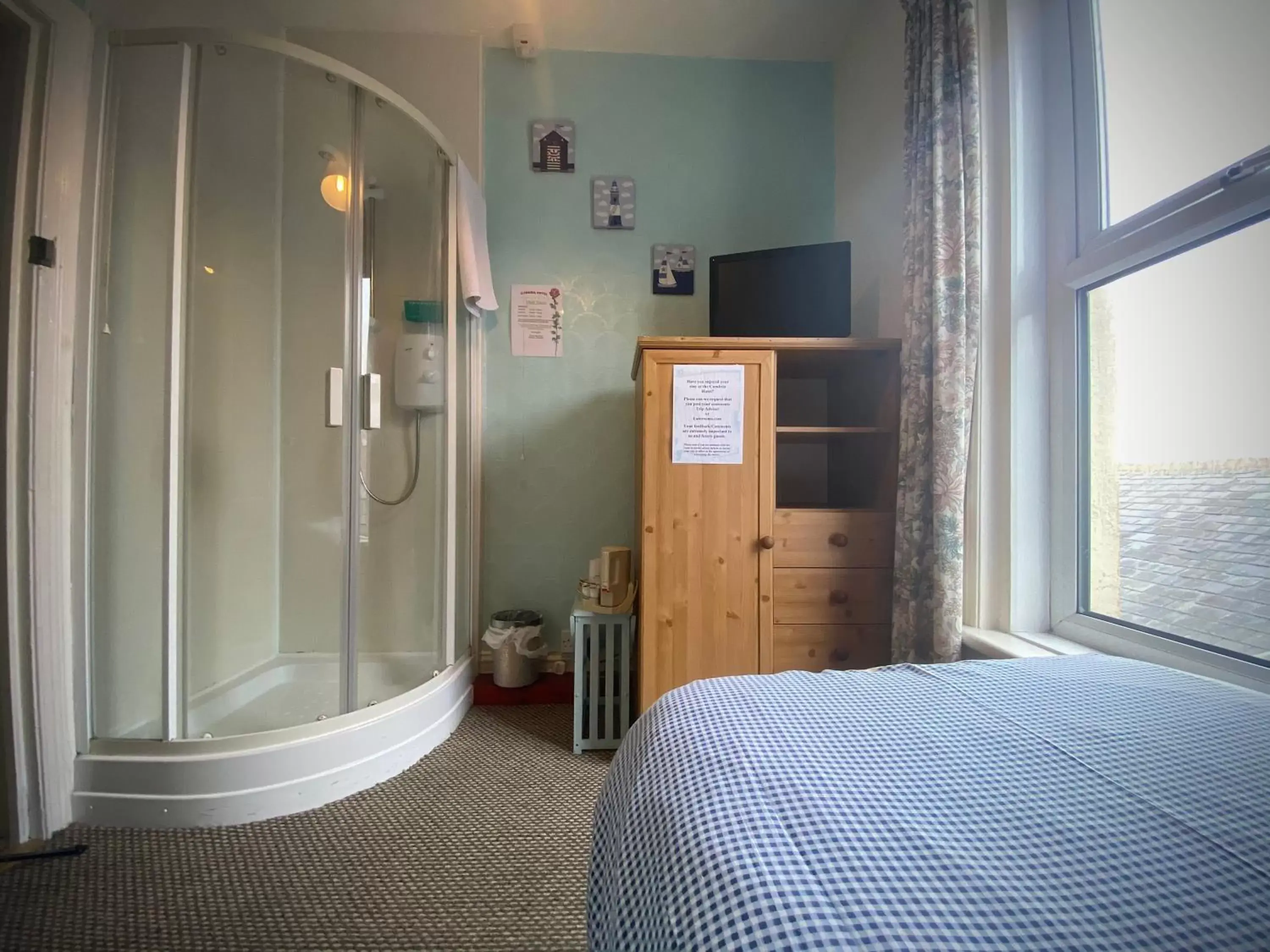 Photo of the whole room, Bed in Cumbria Guest House
