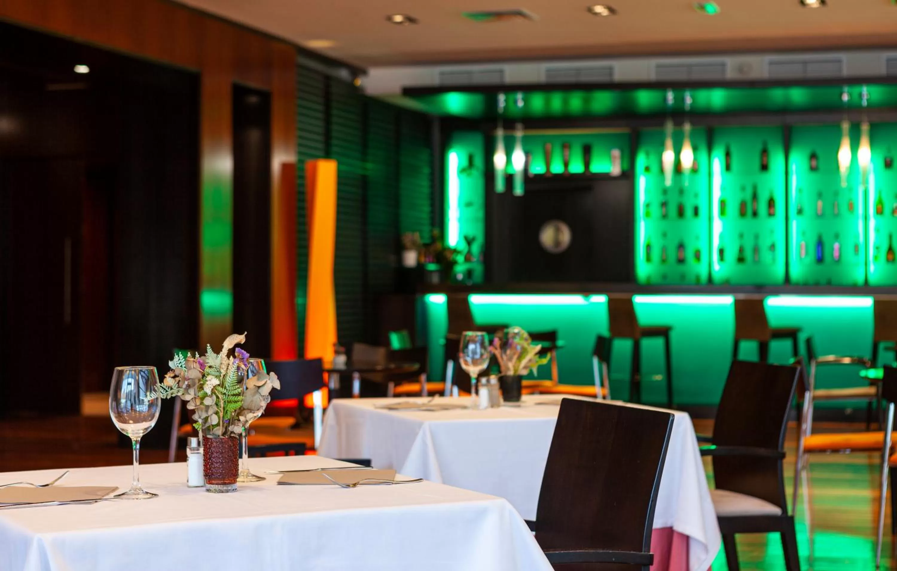 Lounge or bar in Hotel Macià Real De La Alhambra