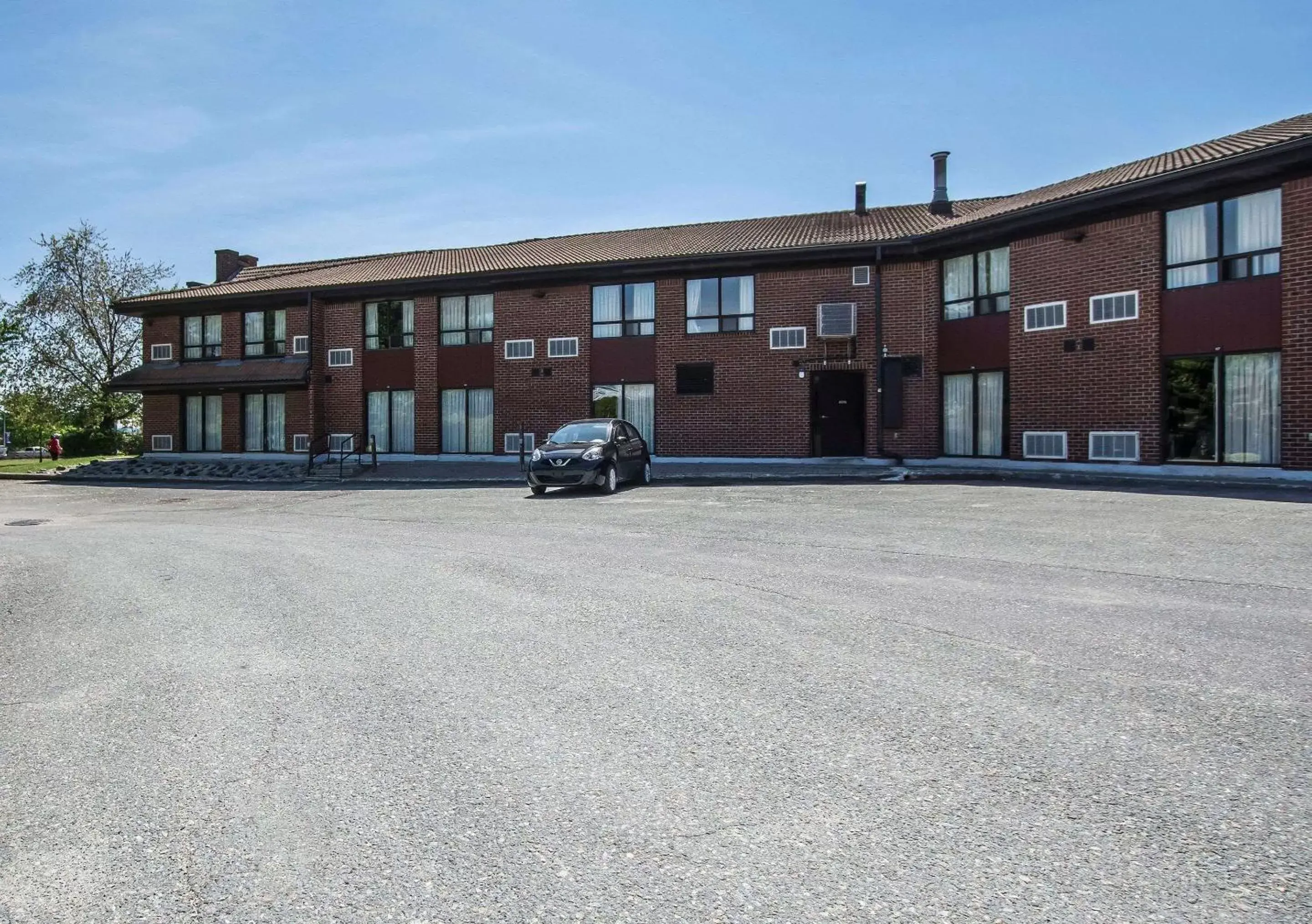 Property Building in Comfort Inn Sherbrooke