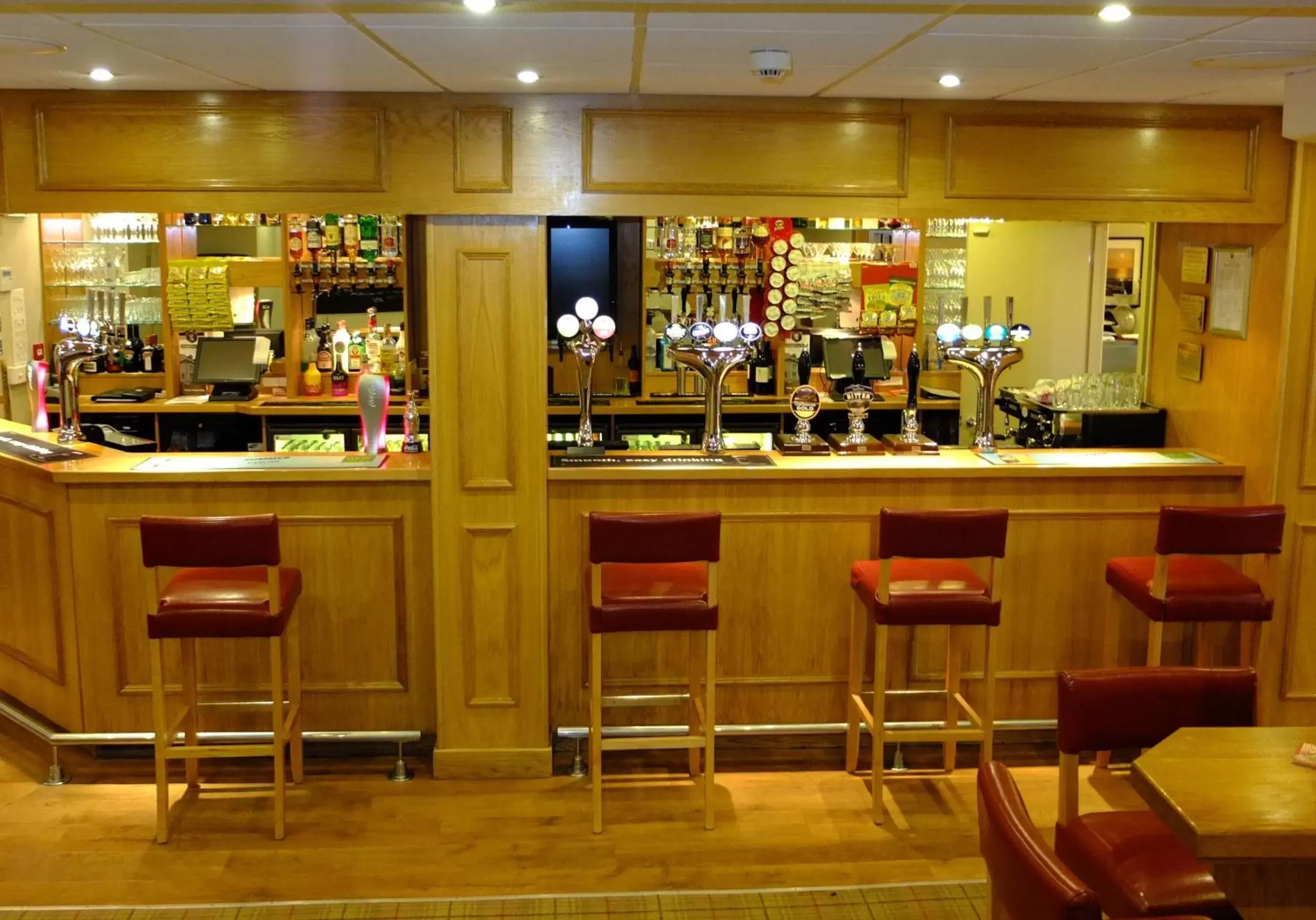 Lounge or bar, Lounge/Bar in The Golden Lion Hotel