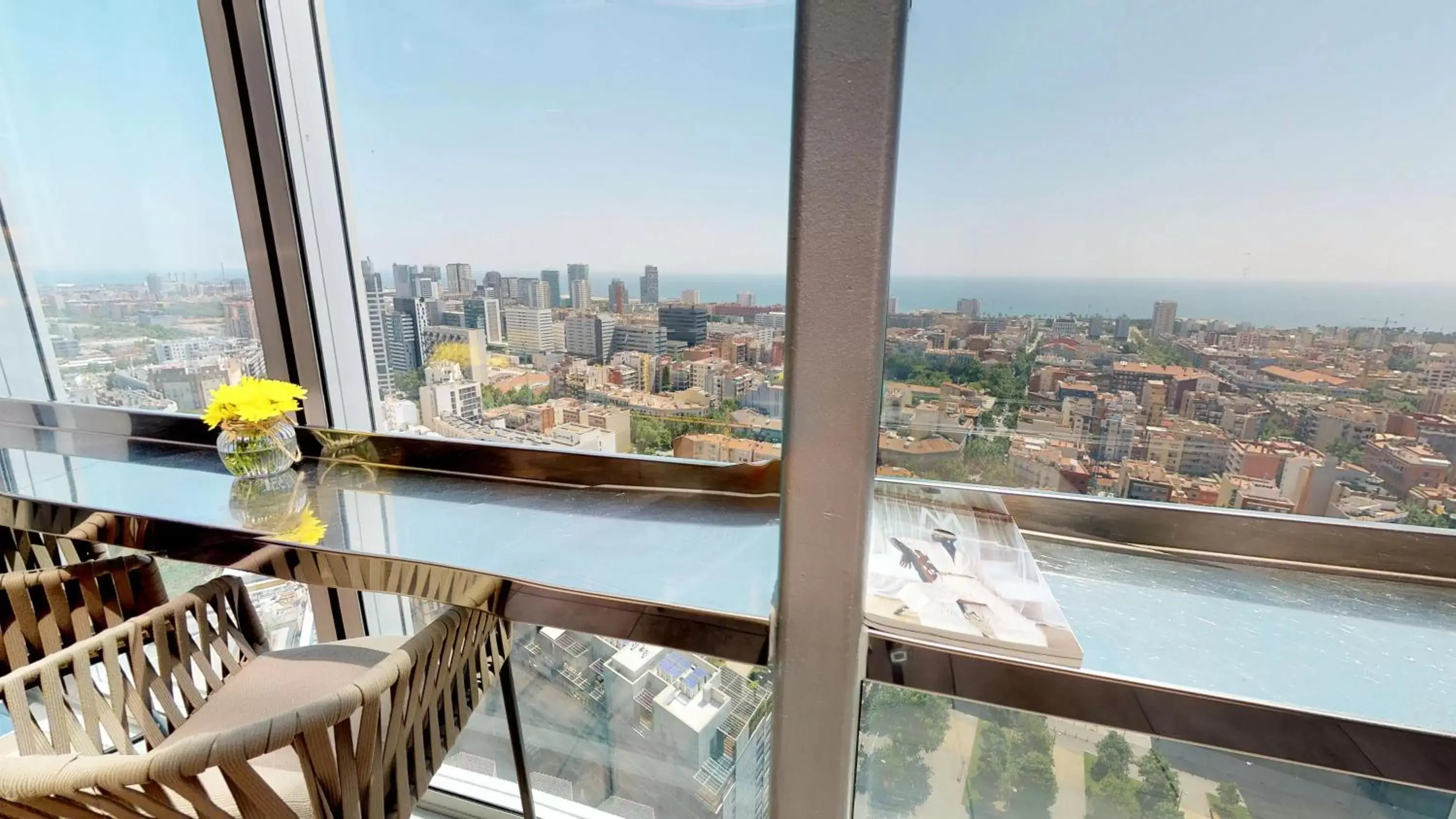 Restaurant/places to eat, Pool View in The Level at Melia Barcelona Sky