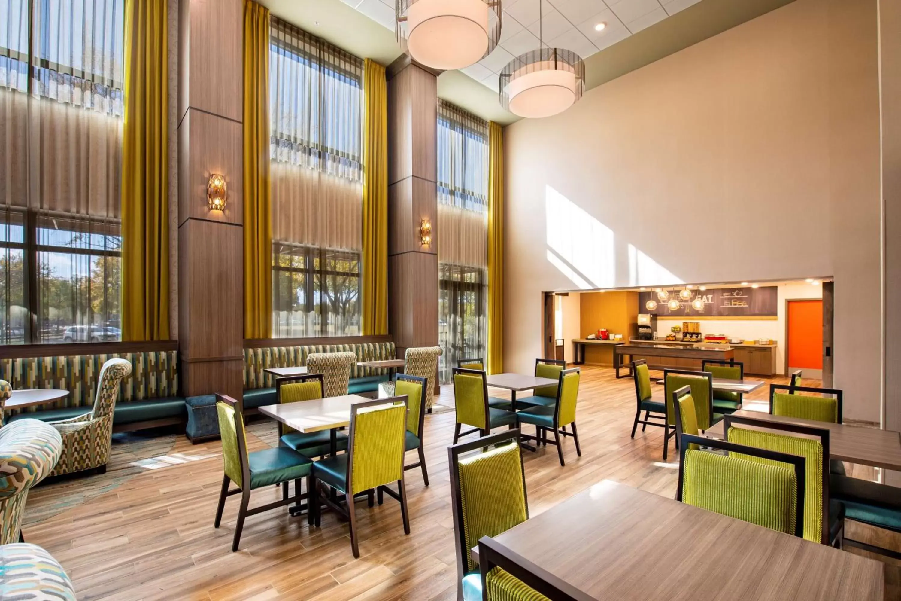 Lobby or reception, Restaurant/Places to Eat in Hampton Inn & Suites Keller Town Center