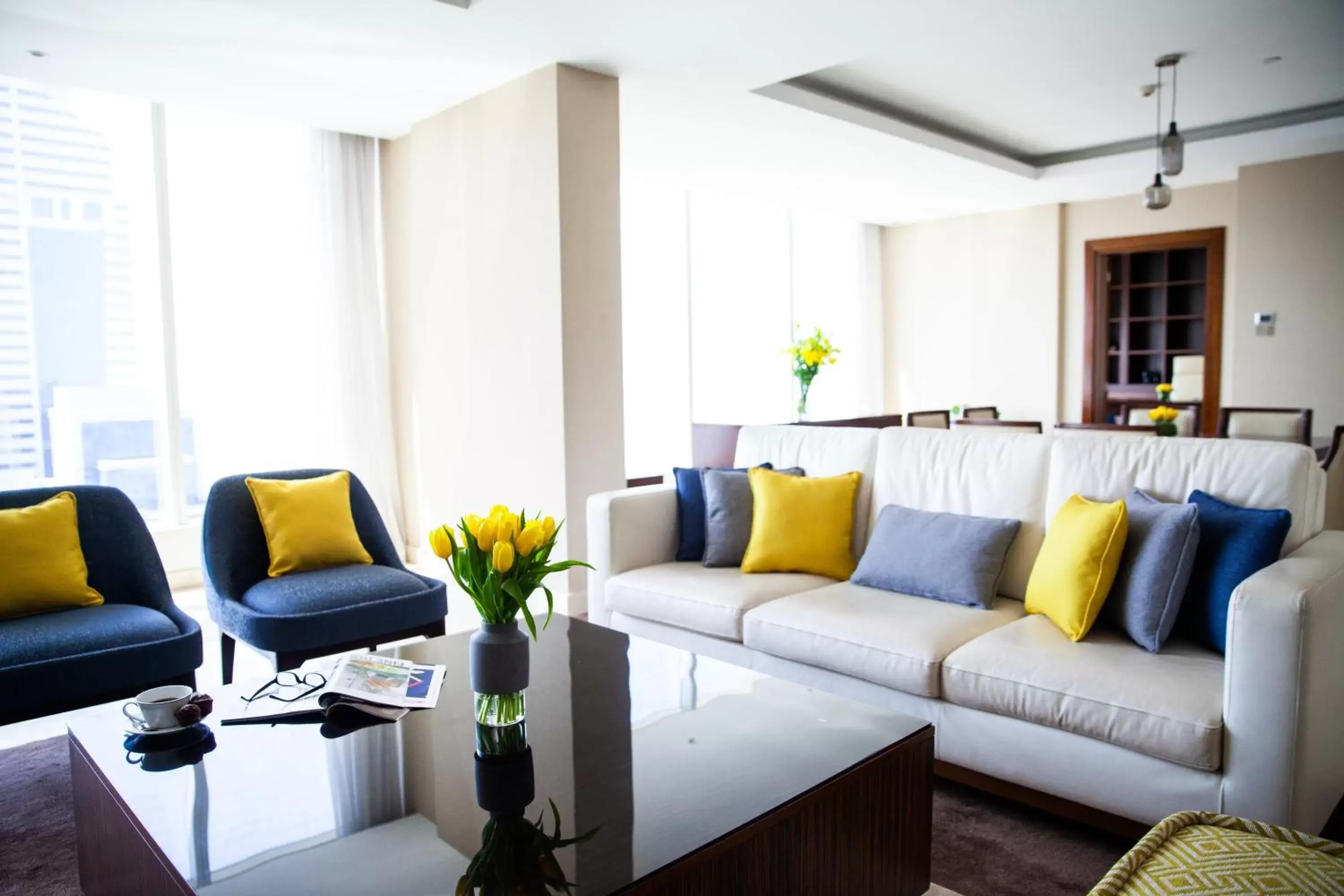 TV and multimedia, Seating Area in voco Dubai, an IHG Hotel