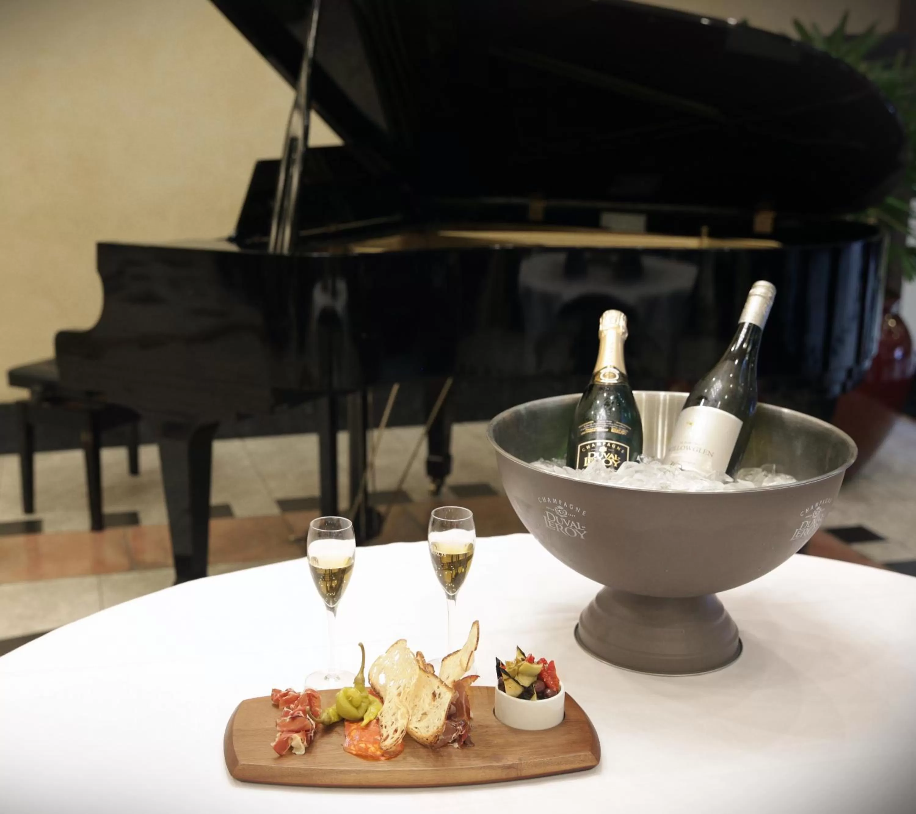 Alcoholic drinks in The Grace Hotel