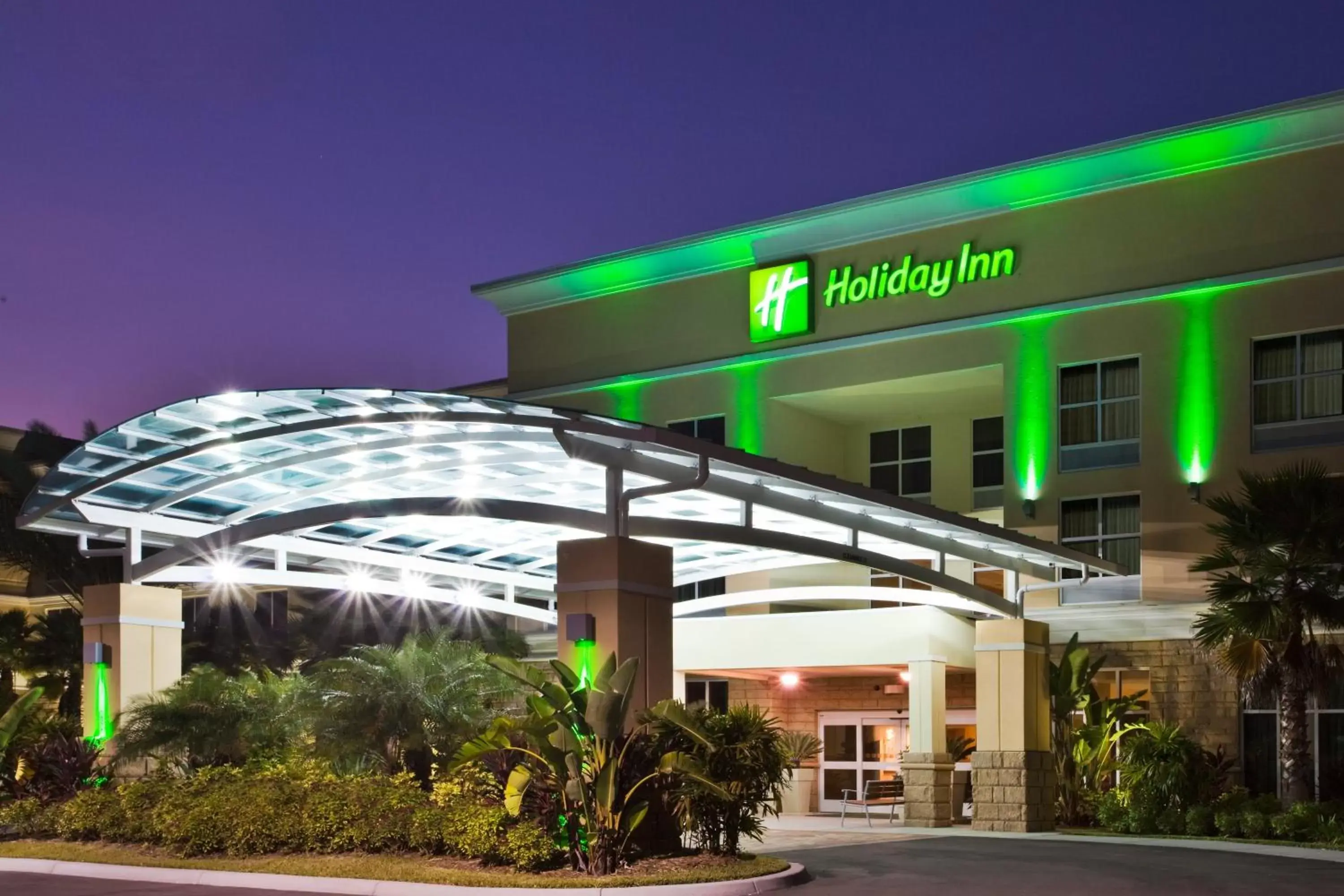 Property Building in Holiday Inn Daytona Beach LPGA Boulevard, an IHG Hotel