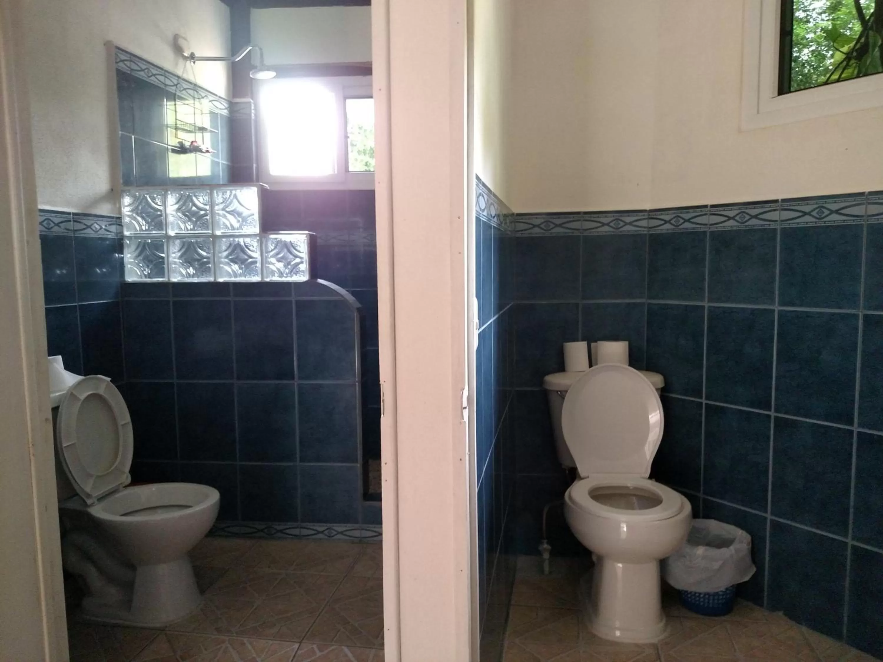 Bathroom in Zapote Tree Inn