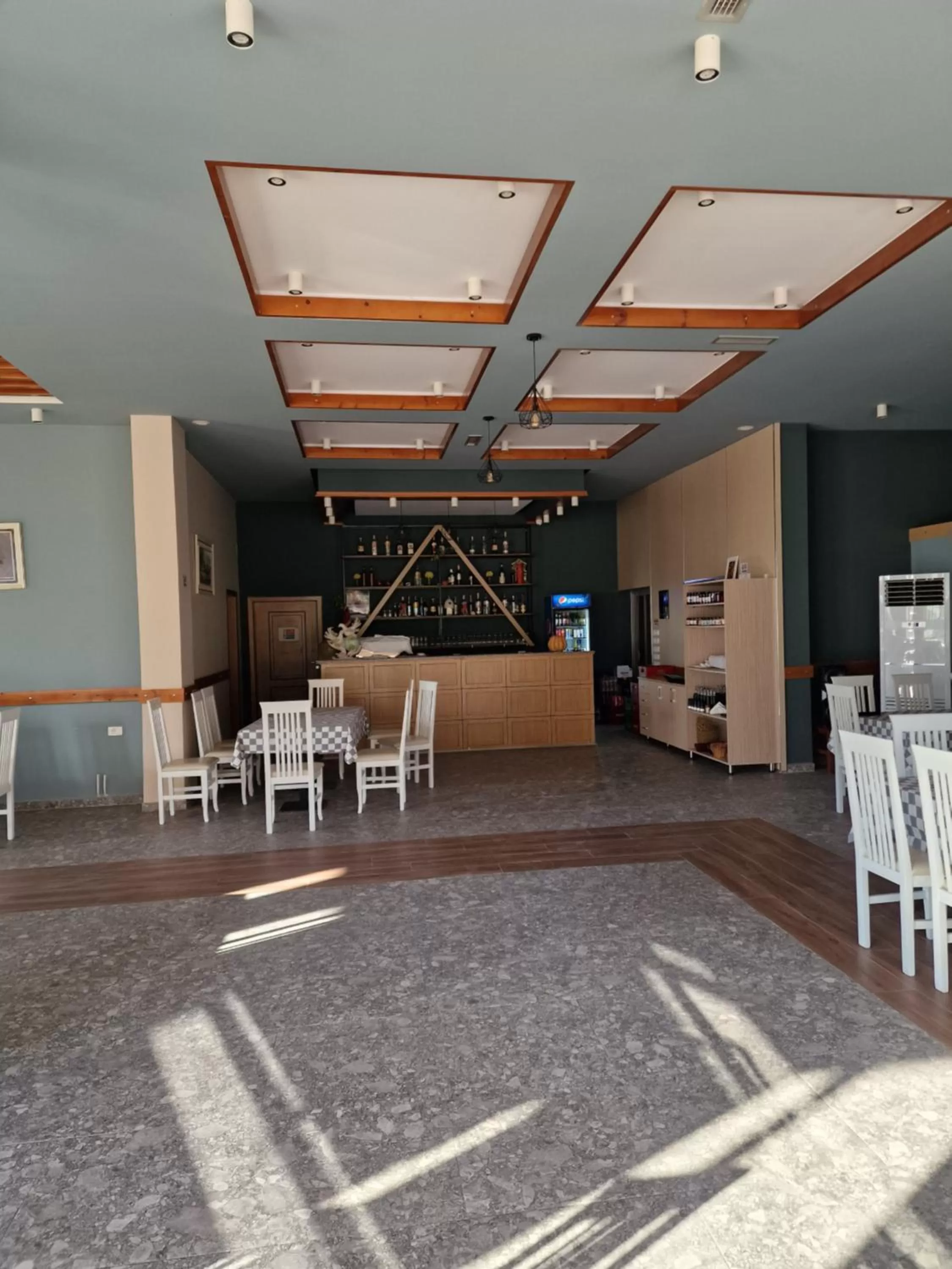 Restaurant/places to eat in Hotel Baci