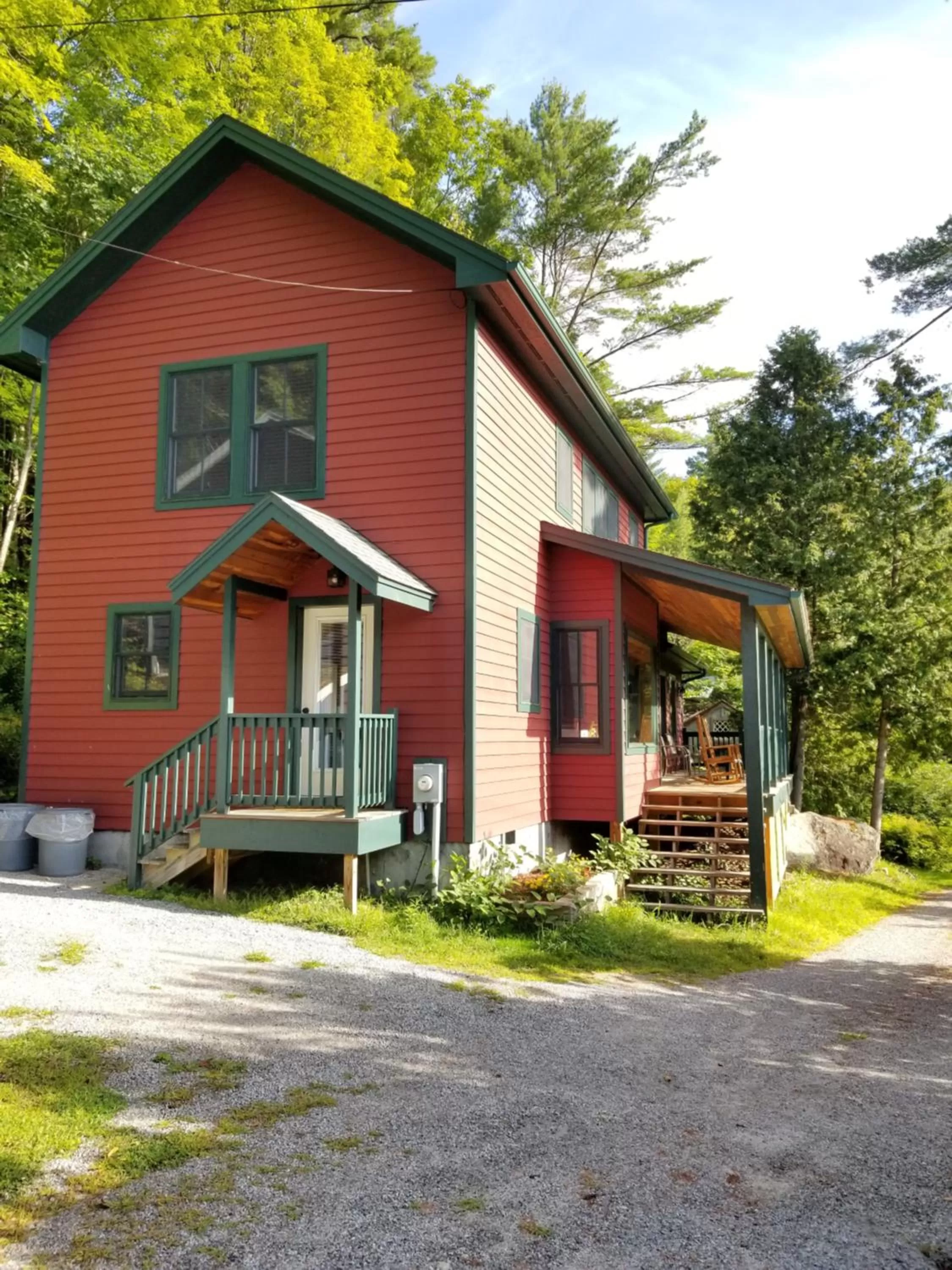 Property Building in Trails End Inn