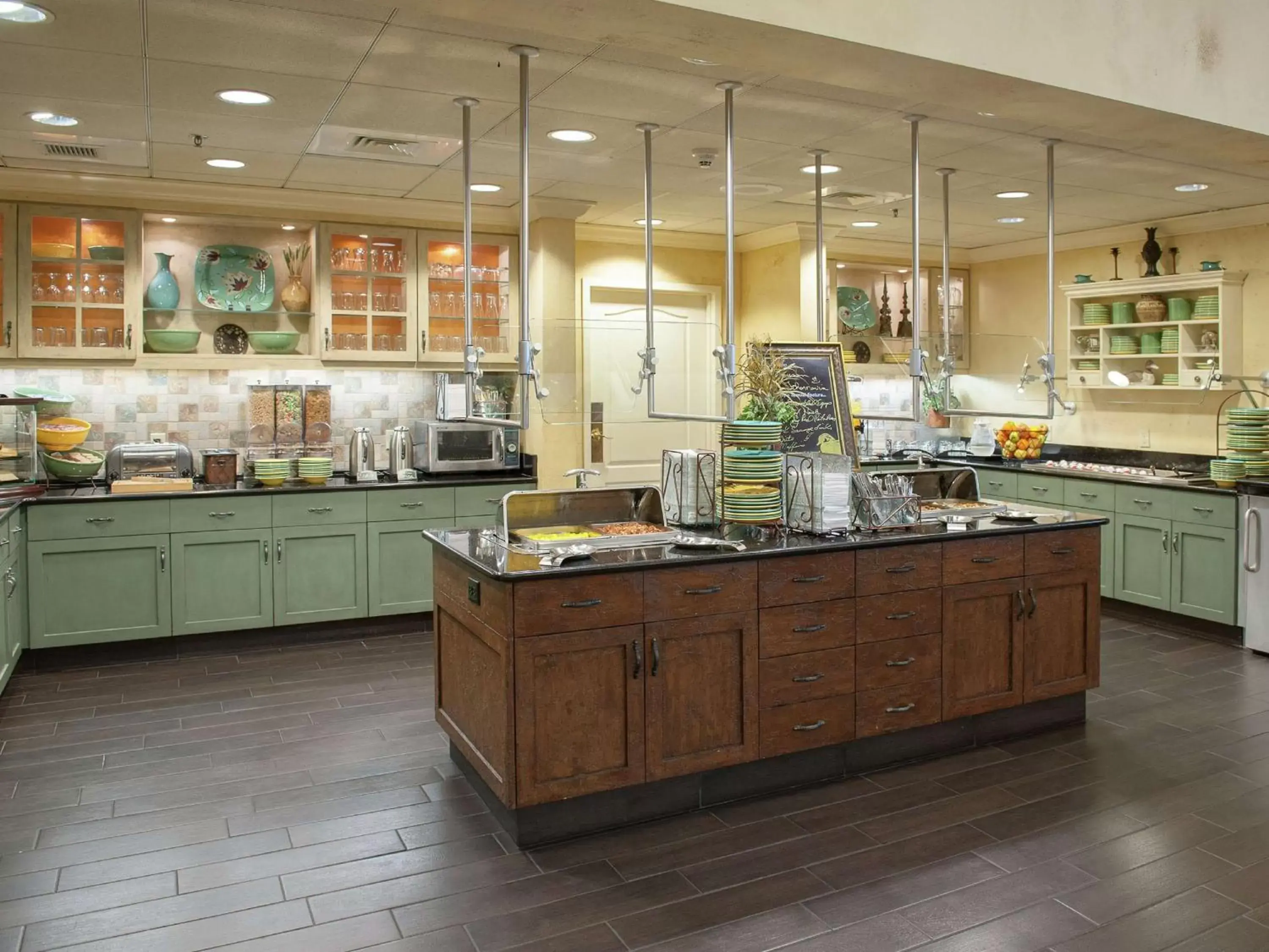 Breakfast, Restaurant/Places to Eat in Homewood Suites by Hilton Pensacola Airport-Cordova Mall Area