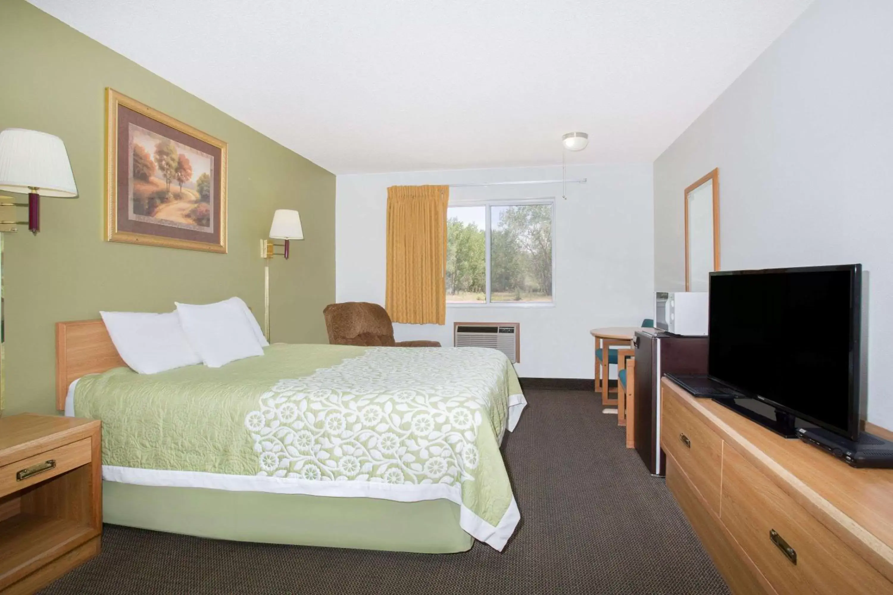 Photo of the whole room, Bed in Days Inn by Wyndham Ogallala