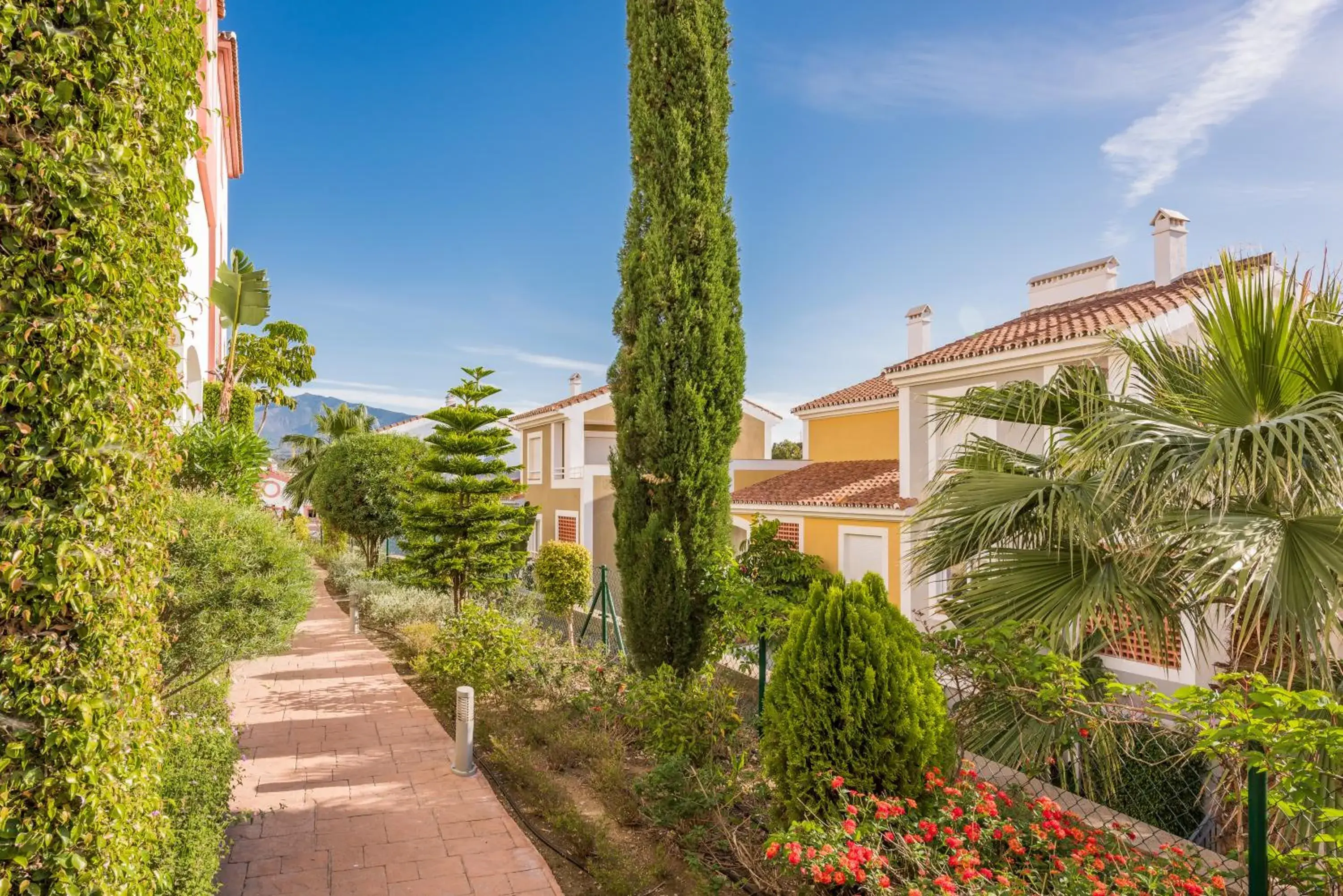 Garden, Property Building in Cortijo Del Mar Resort