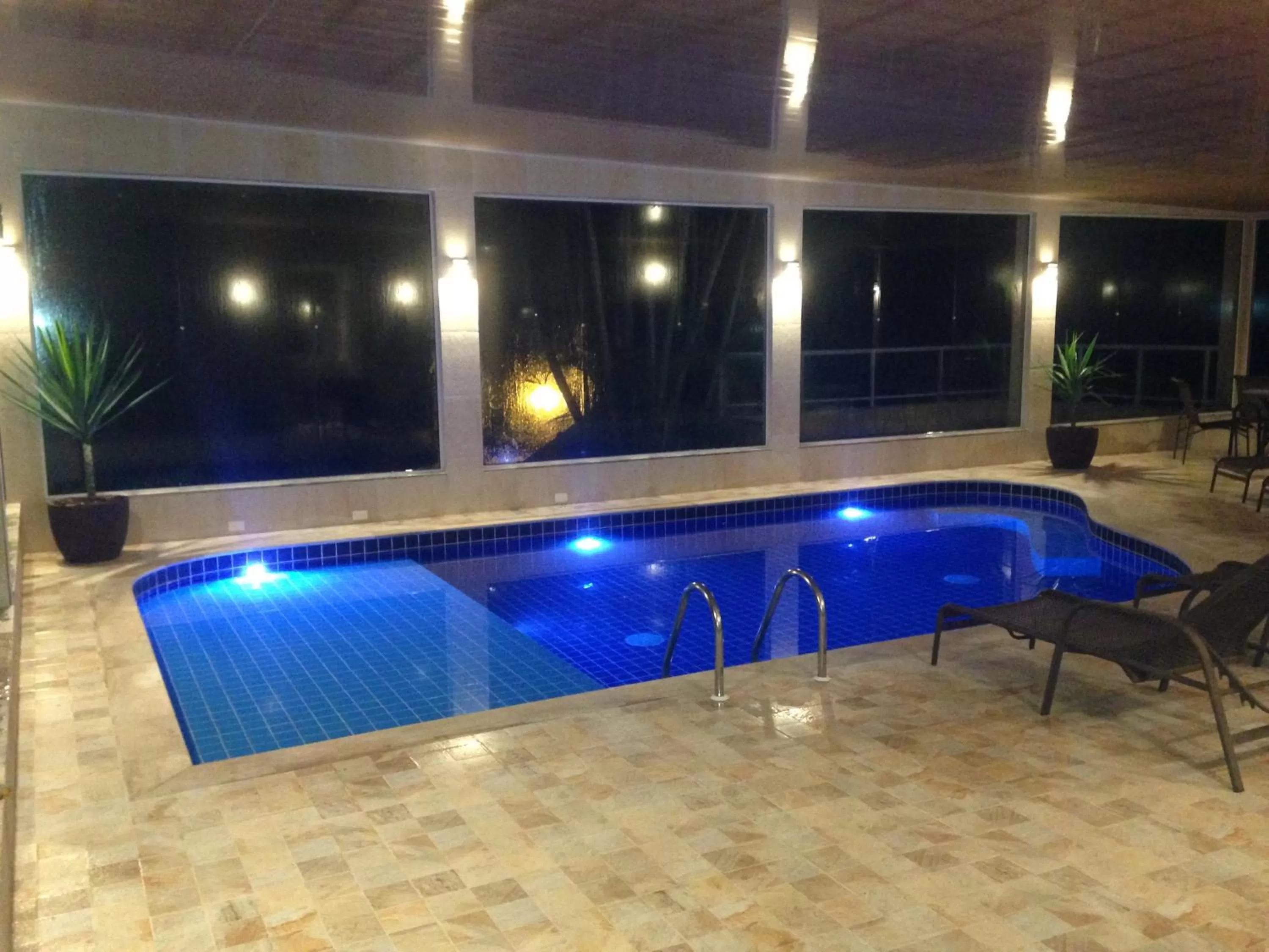 Swimming pool in Pousada Le Sapê