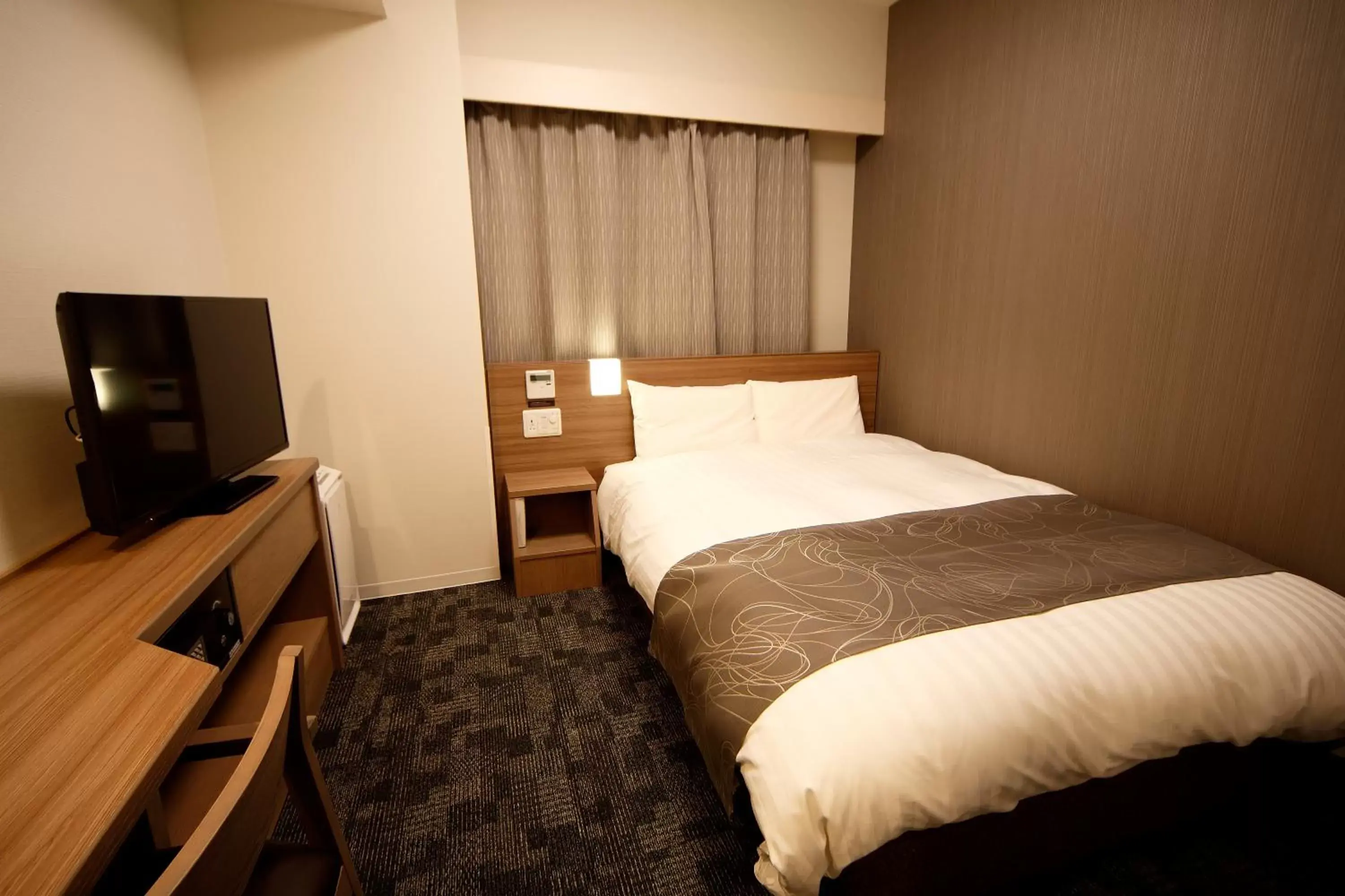 Bed, Room Photo in Dormy Inn Nagano