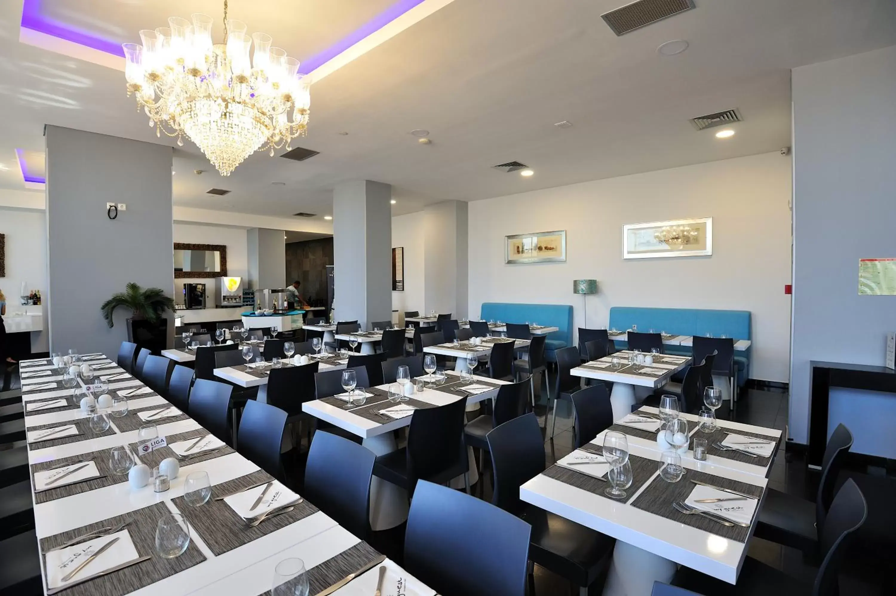 Restaurant/Places to Eat in Oceano Atlantico Apartamentos Turisticos