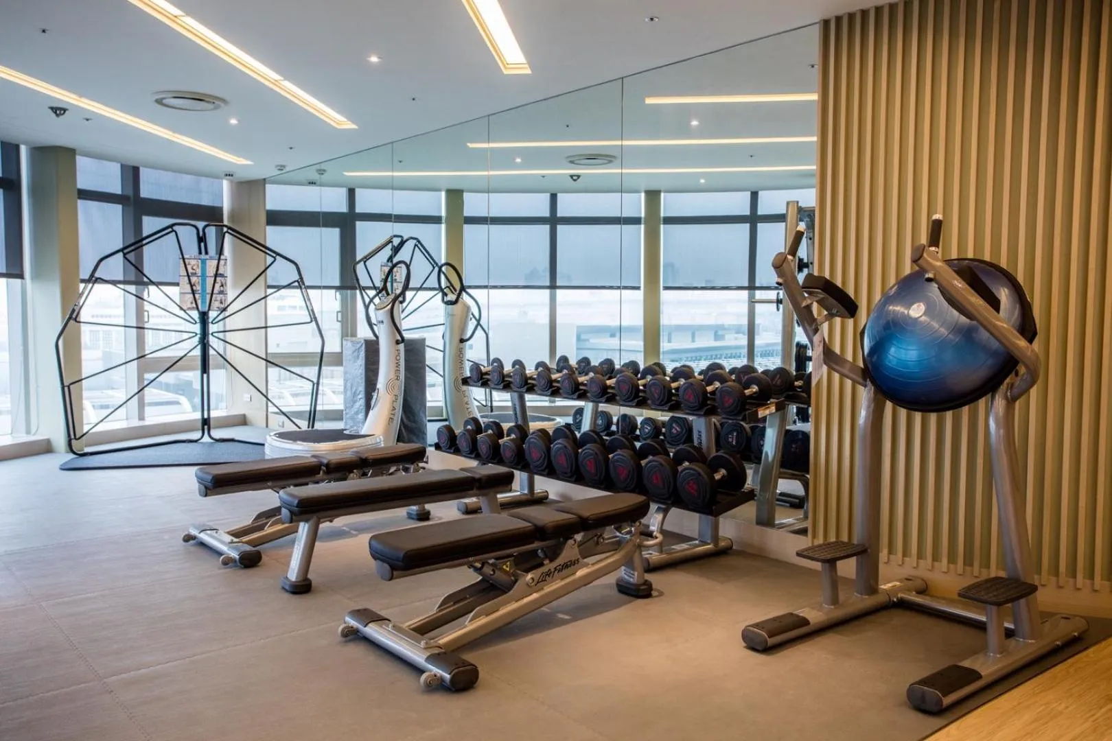 Fitness centre/facilities in Fullon Hotel Taoyuan Airport Access MRT A8