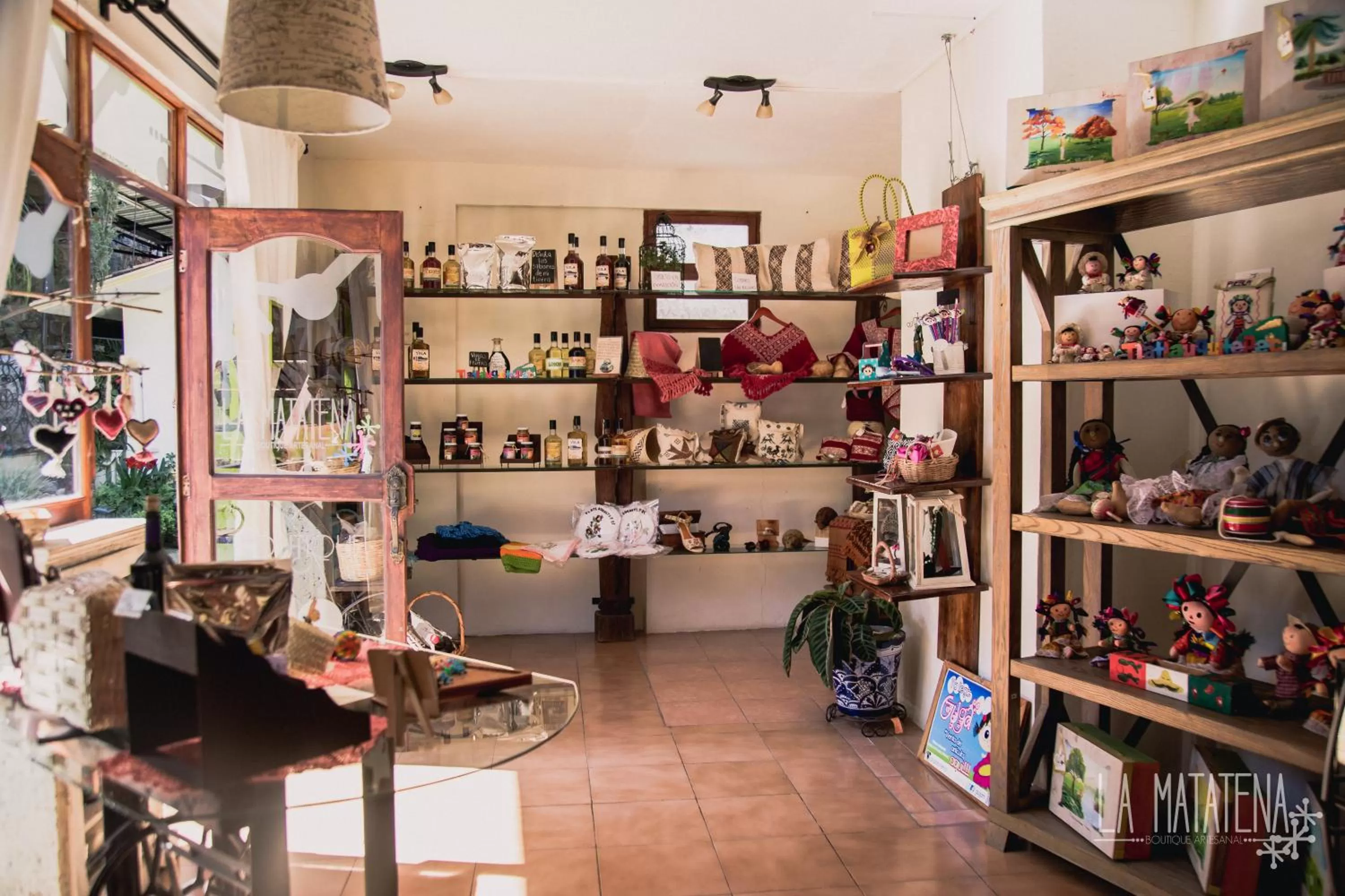 On-site shops in Hotel San Jorge